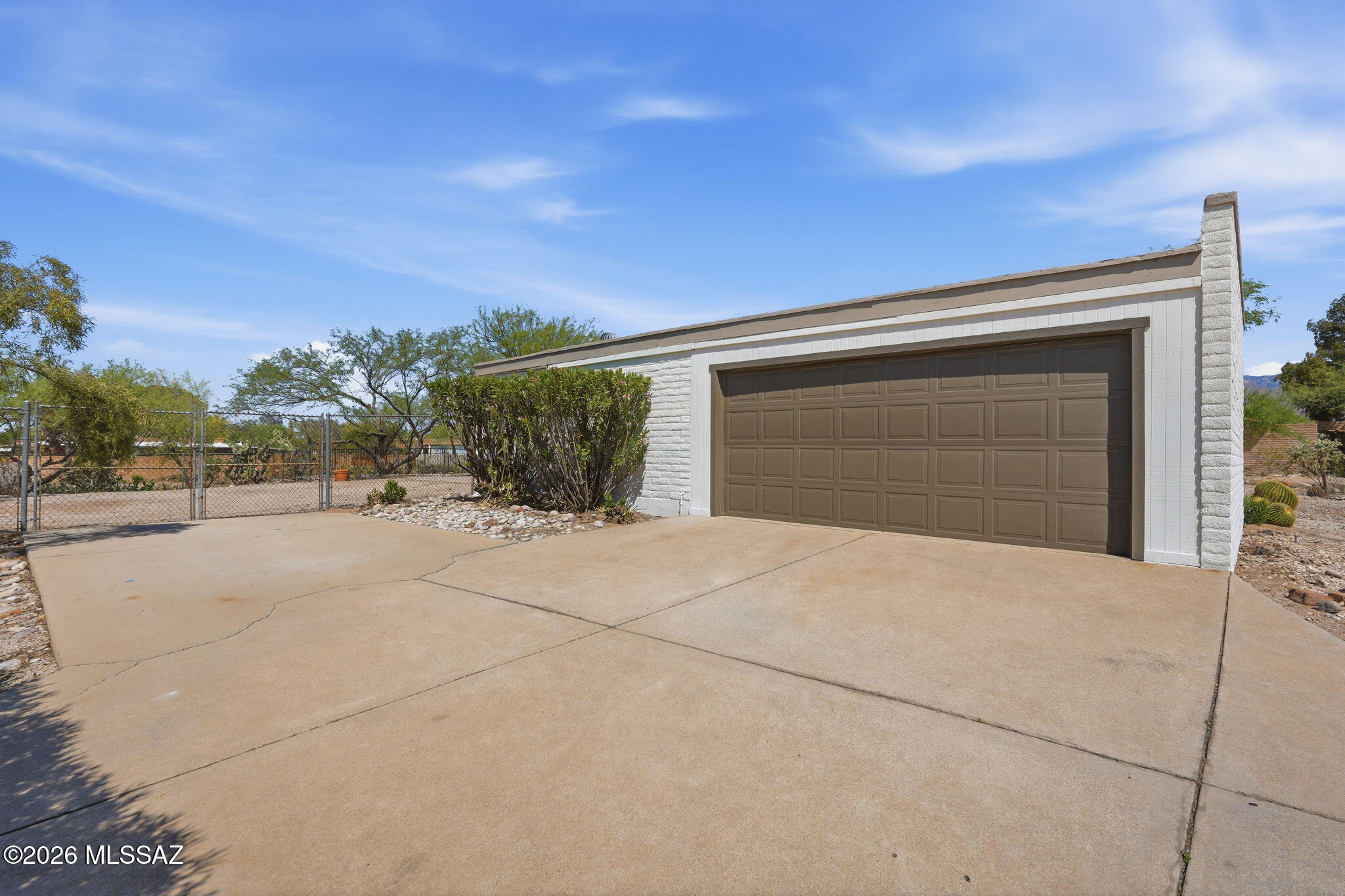 3331 N Camino Los Brazos