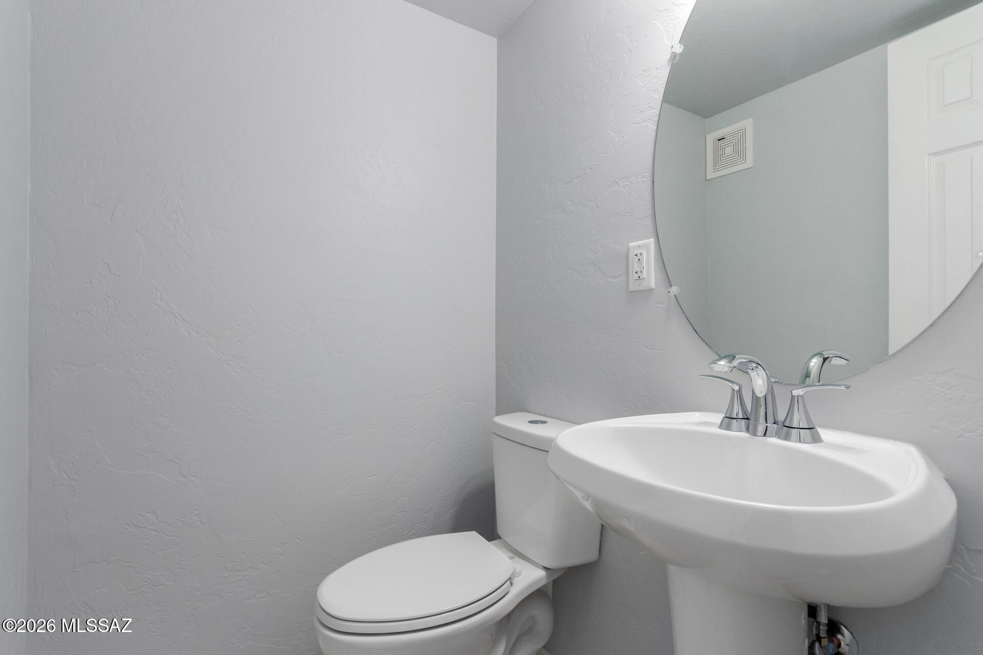 Villa Venice Condos - Residential