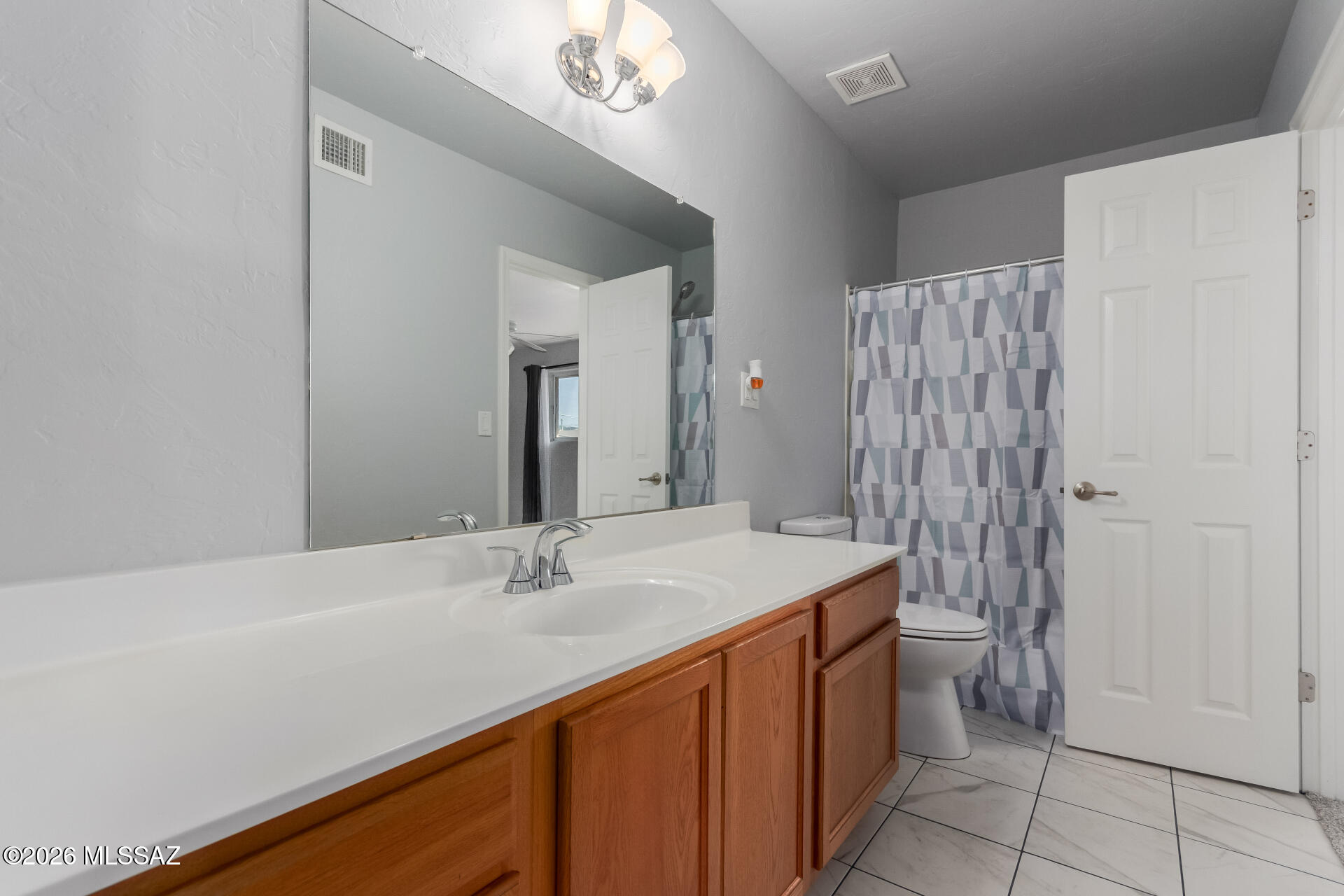 Villa Venice Condos - Residential