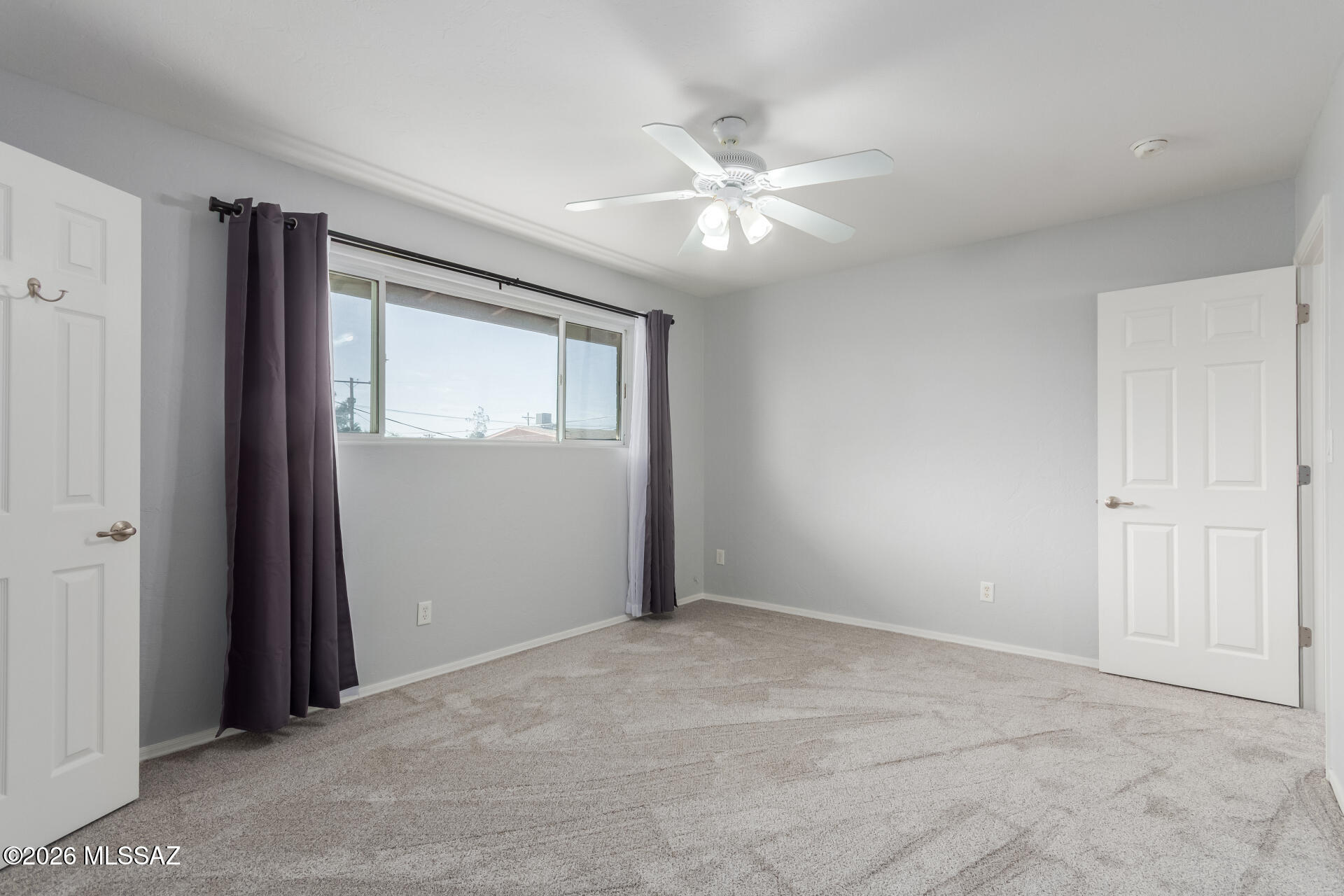 Villa Venice Condos - Residential