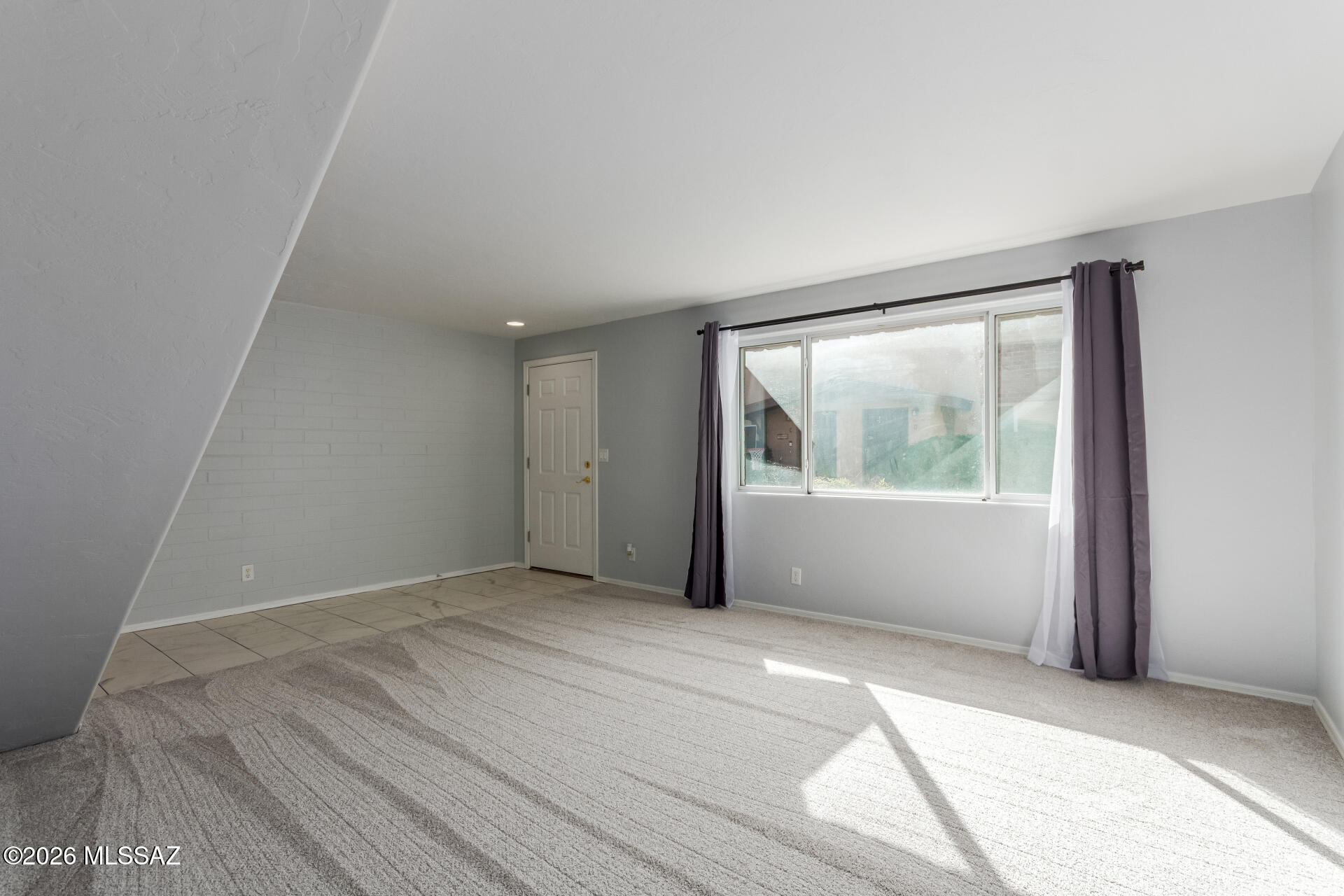 Villa Venice Condos - Residential