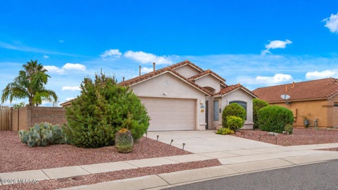 Photo of 3664 W Flynn Court, Tucson, AZ 85742 (MLS # 22625905)