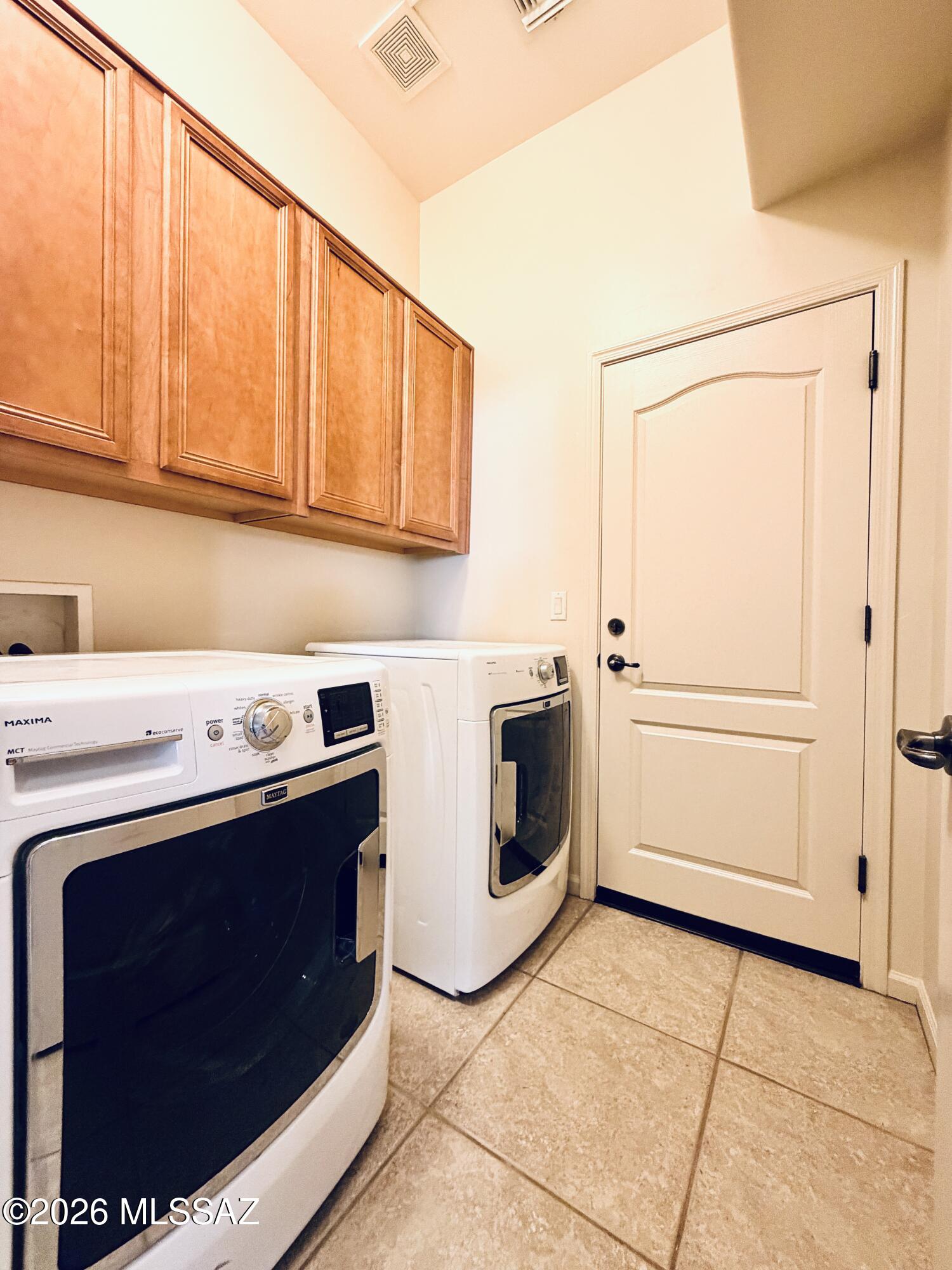 Village Five At the Villages Of La Paloma (1-71) - Residential Lease