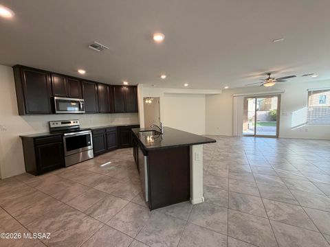 8536 W Amazilia Place Tucson AZ 85757