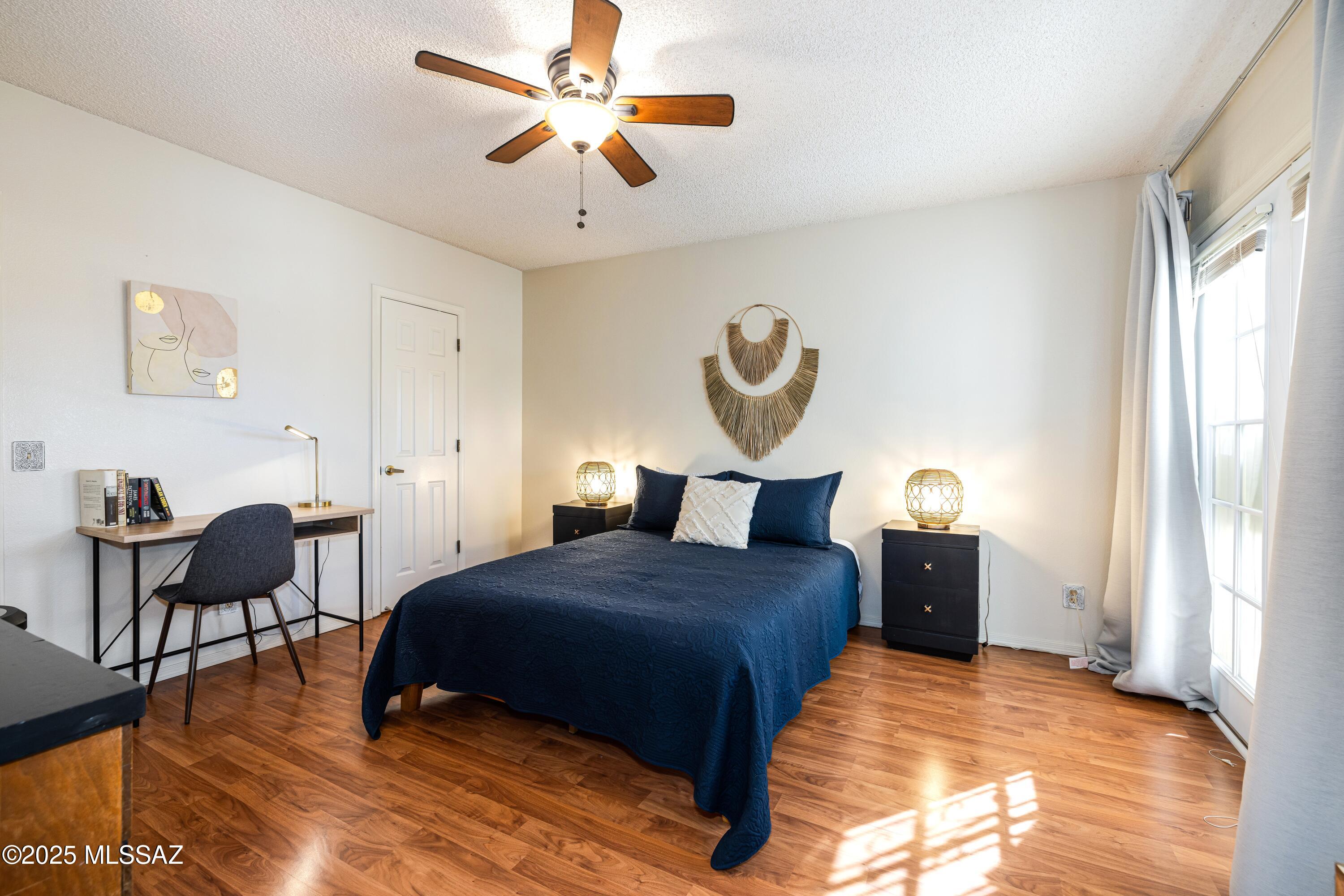 Casitas Real Condos. - Residential