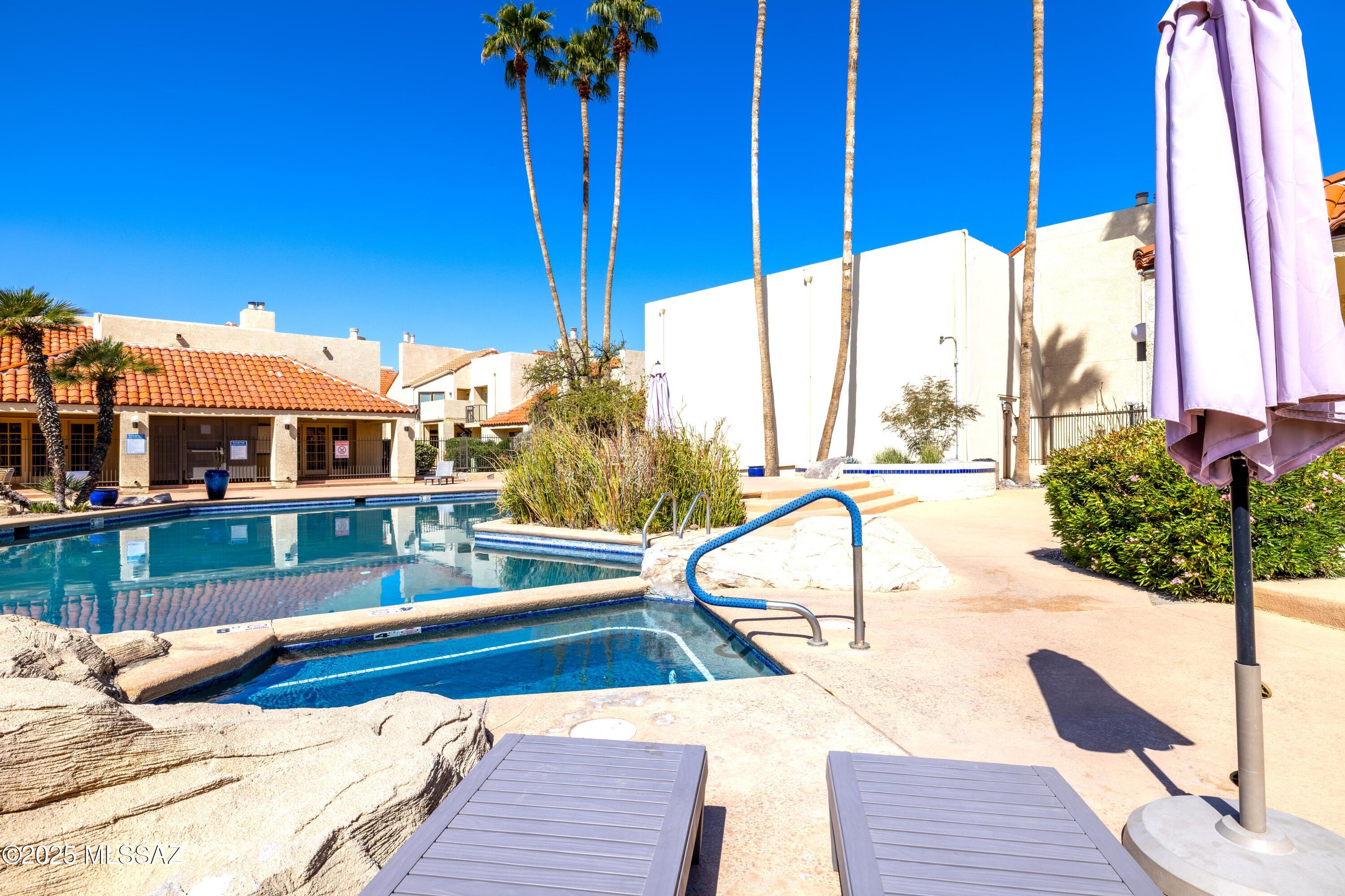 Casitas Real Condos. - Residential