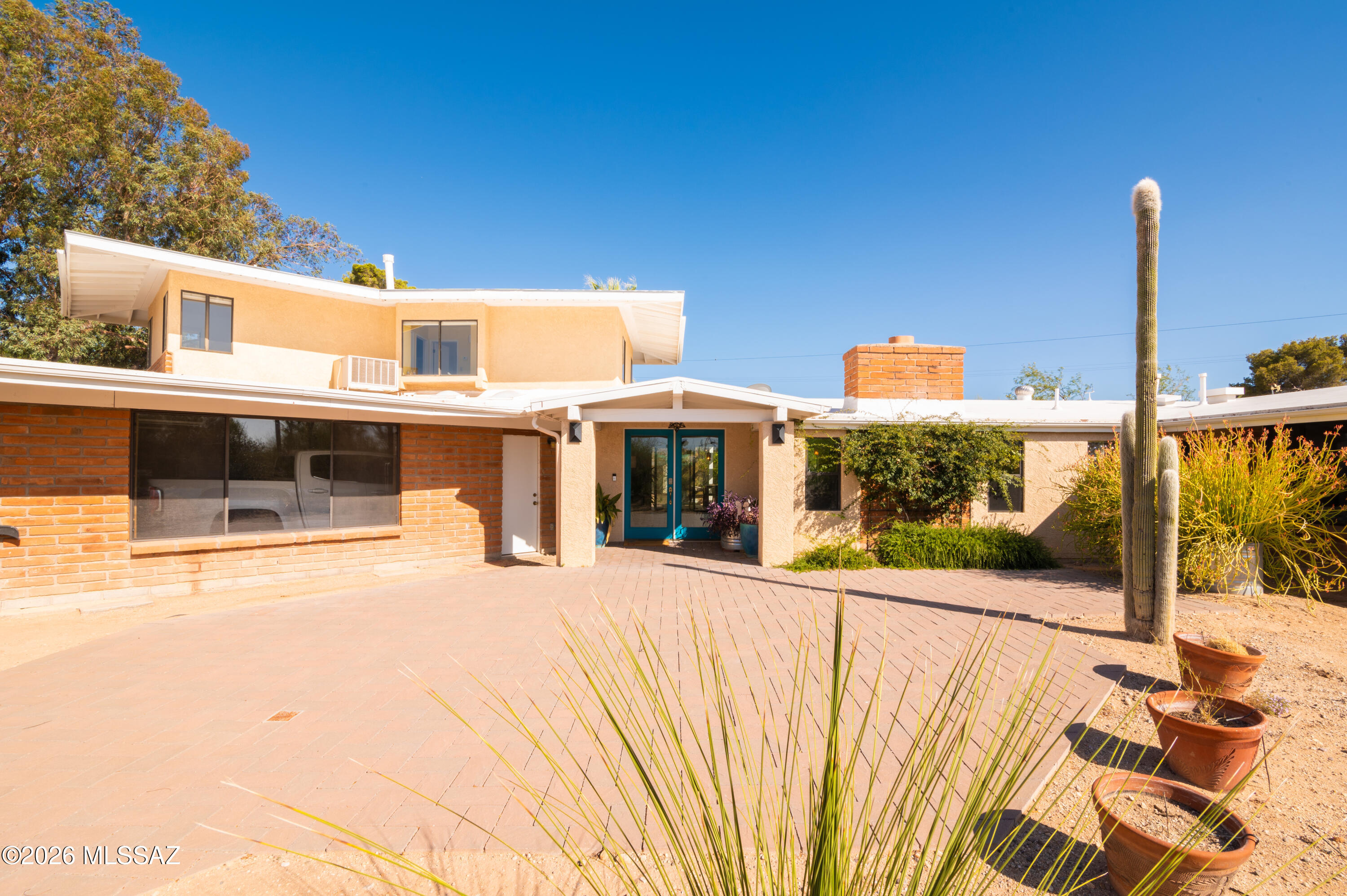 Casas Catalinas - Residential