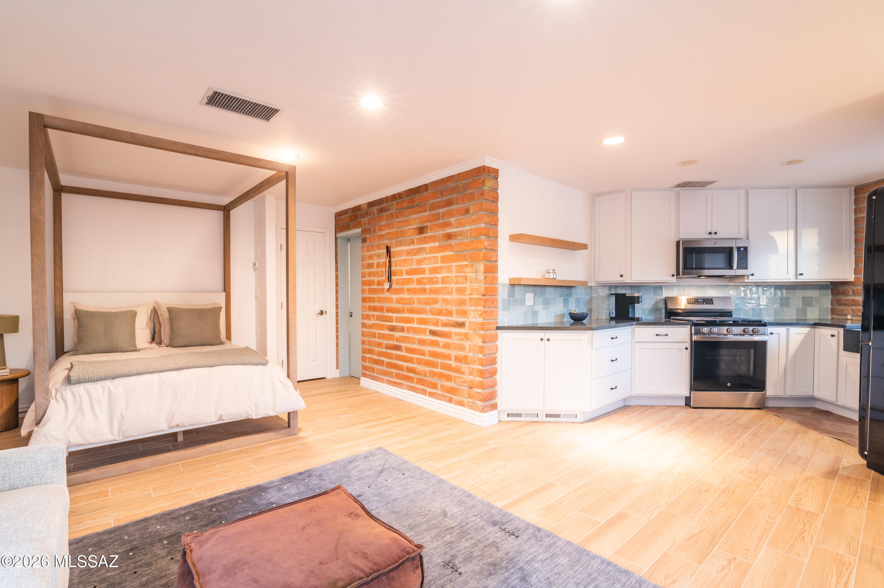 Casas Catalinas - Residential