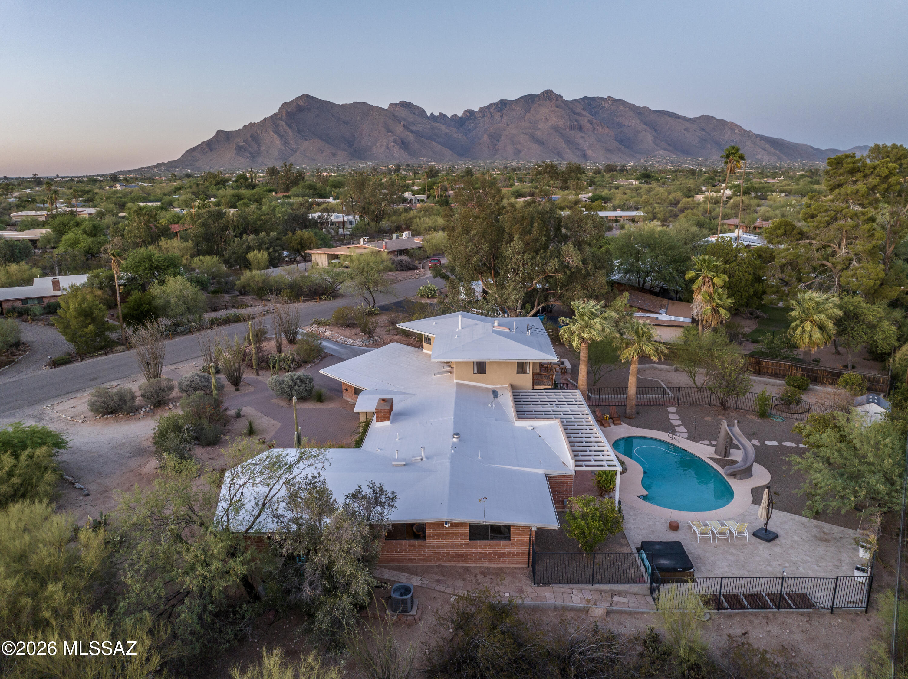 Casas Catalinas - Residential