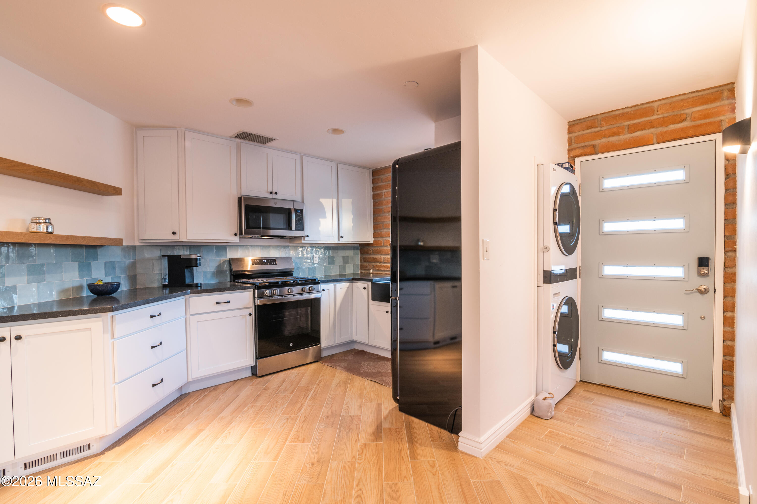Casas Catalinas - Residential