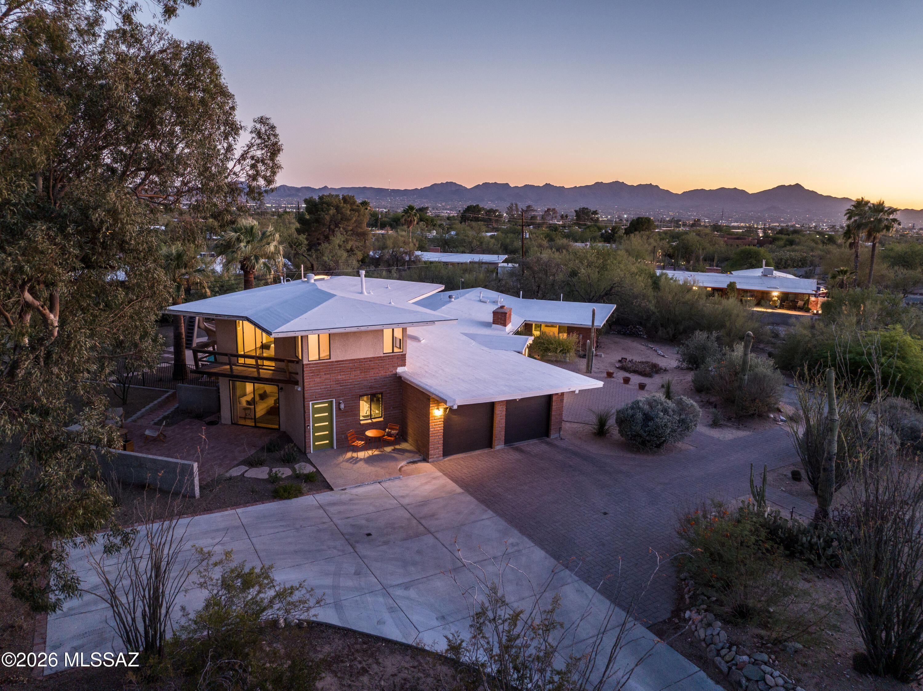 Casas Catalinas - Residential