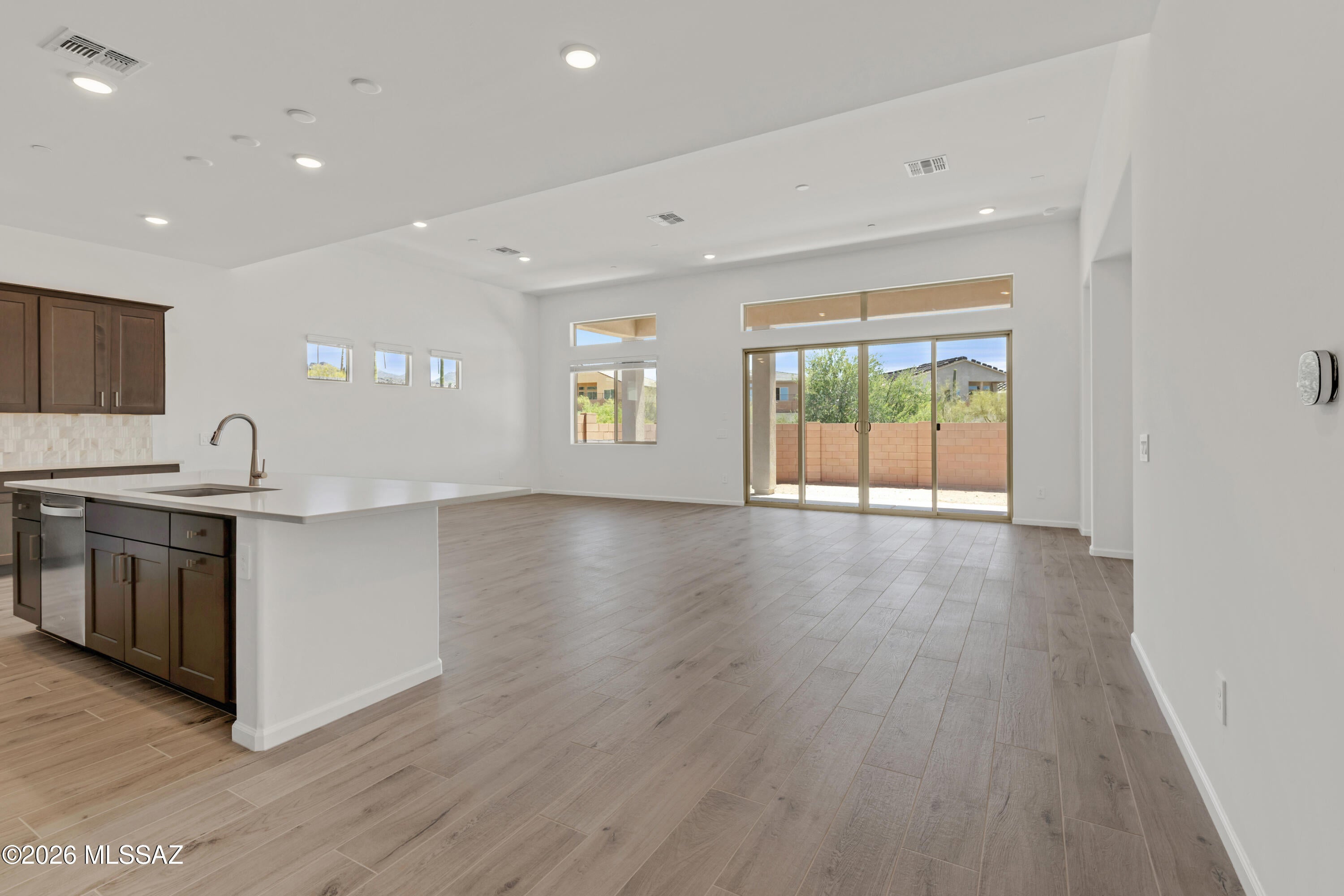 14768 N Blue Juniper Lane