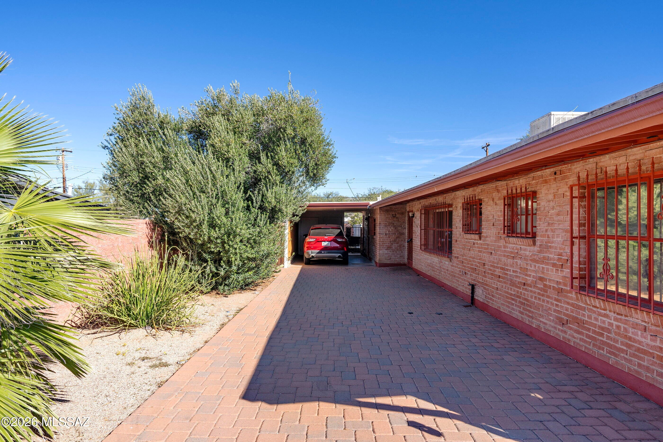 3009 E Copper Street