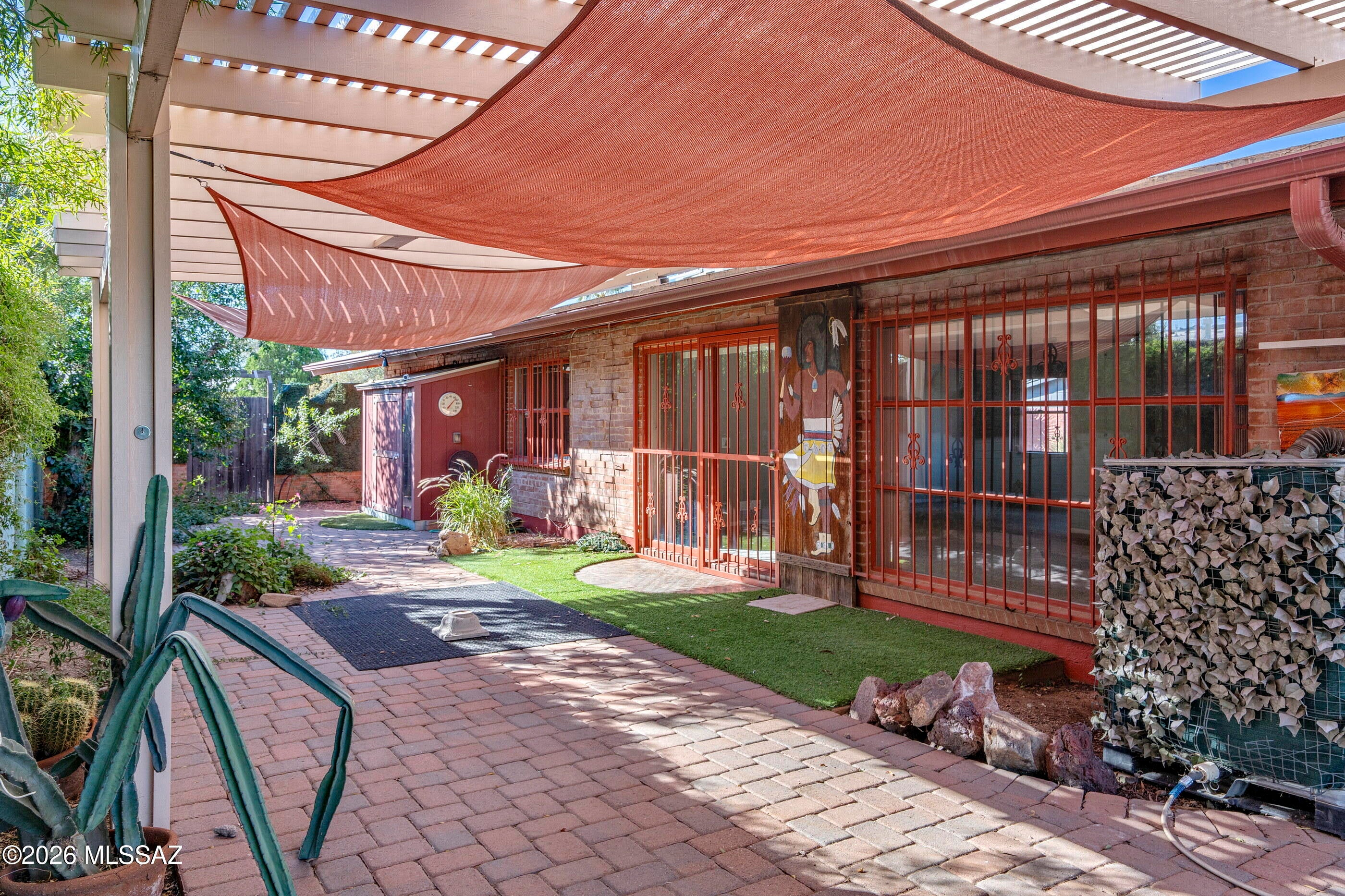 3009 E Copper Street
