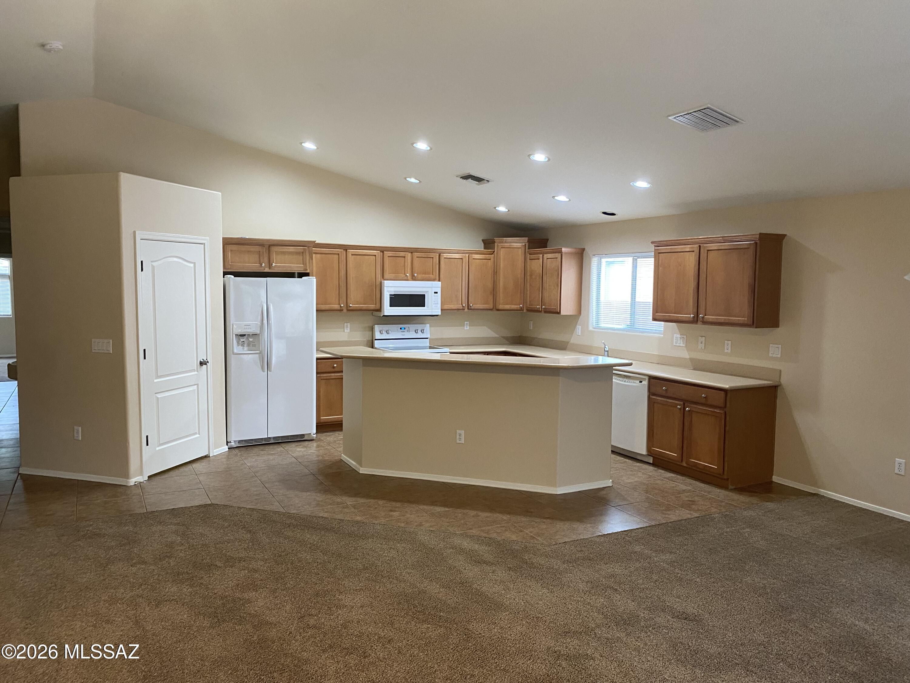 Valencia Reserve South (1-315) - Residential Lease