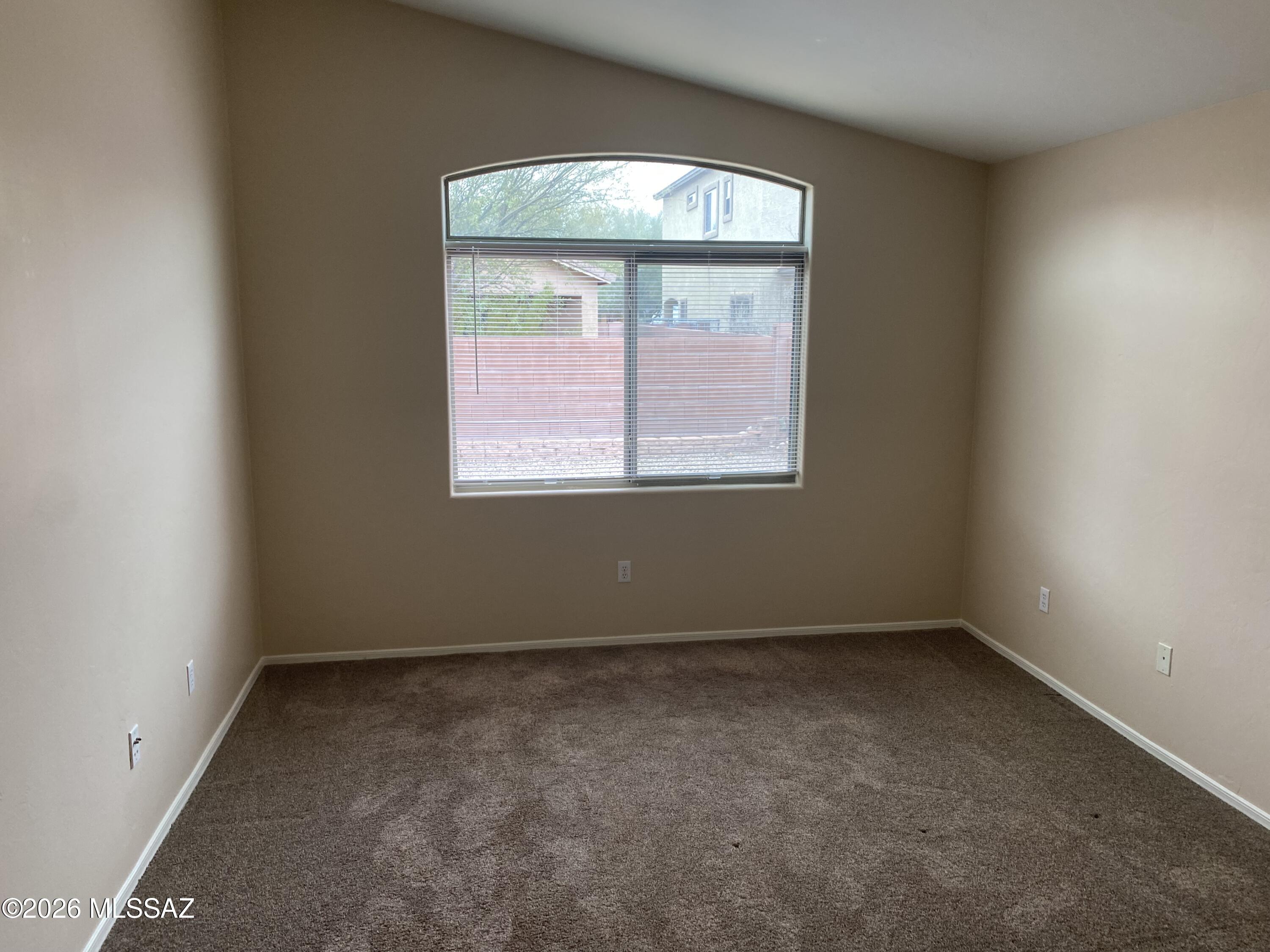 Valencia Reserve South (1-315) - Residential Lease