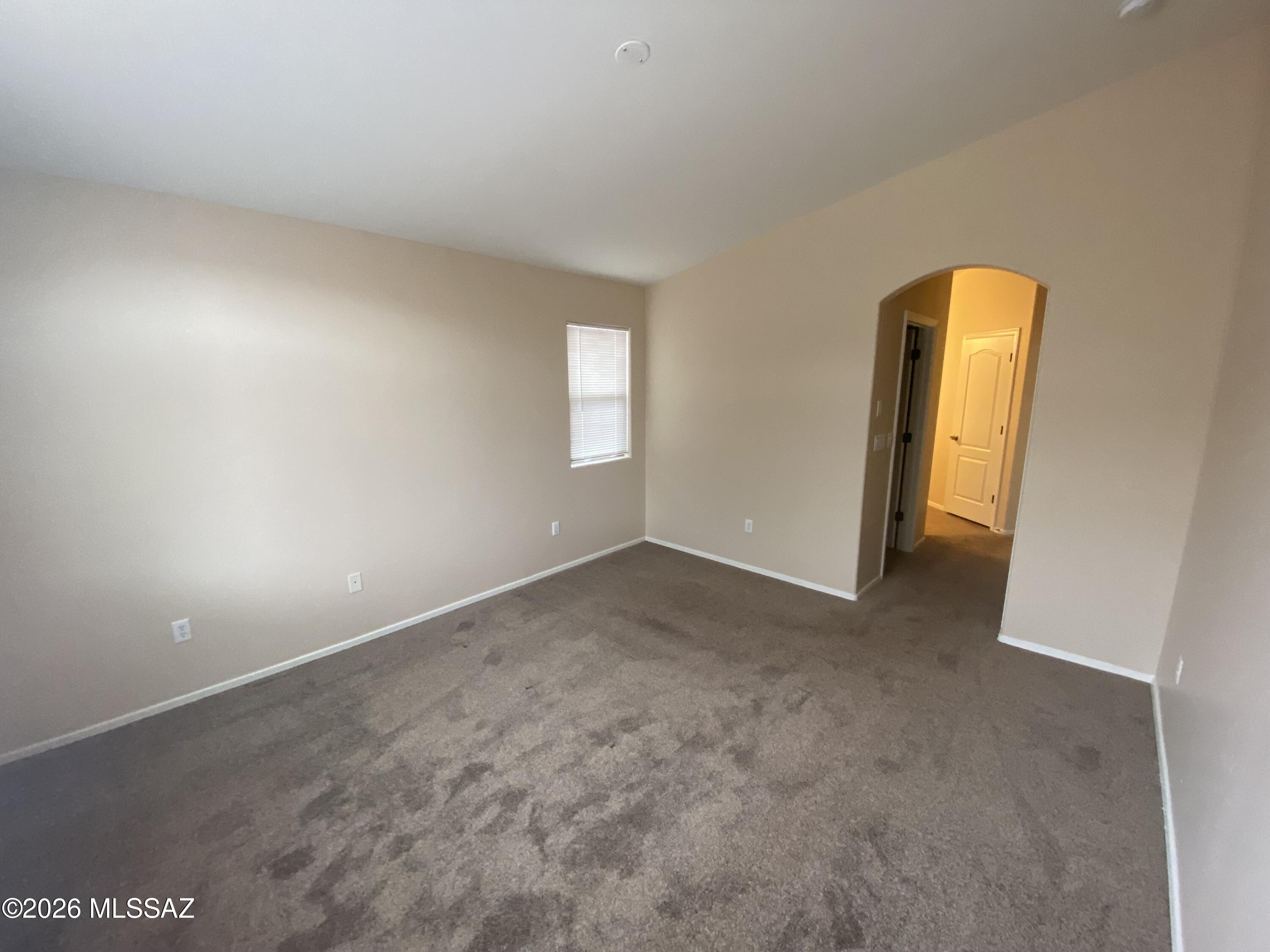 Valencia Reserve South (1-315) - Residential Lease