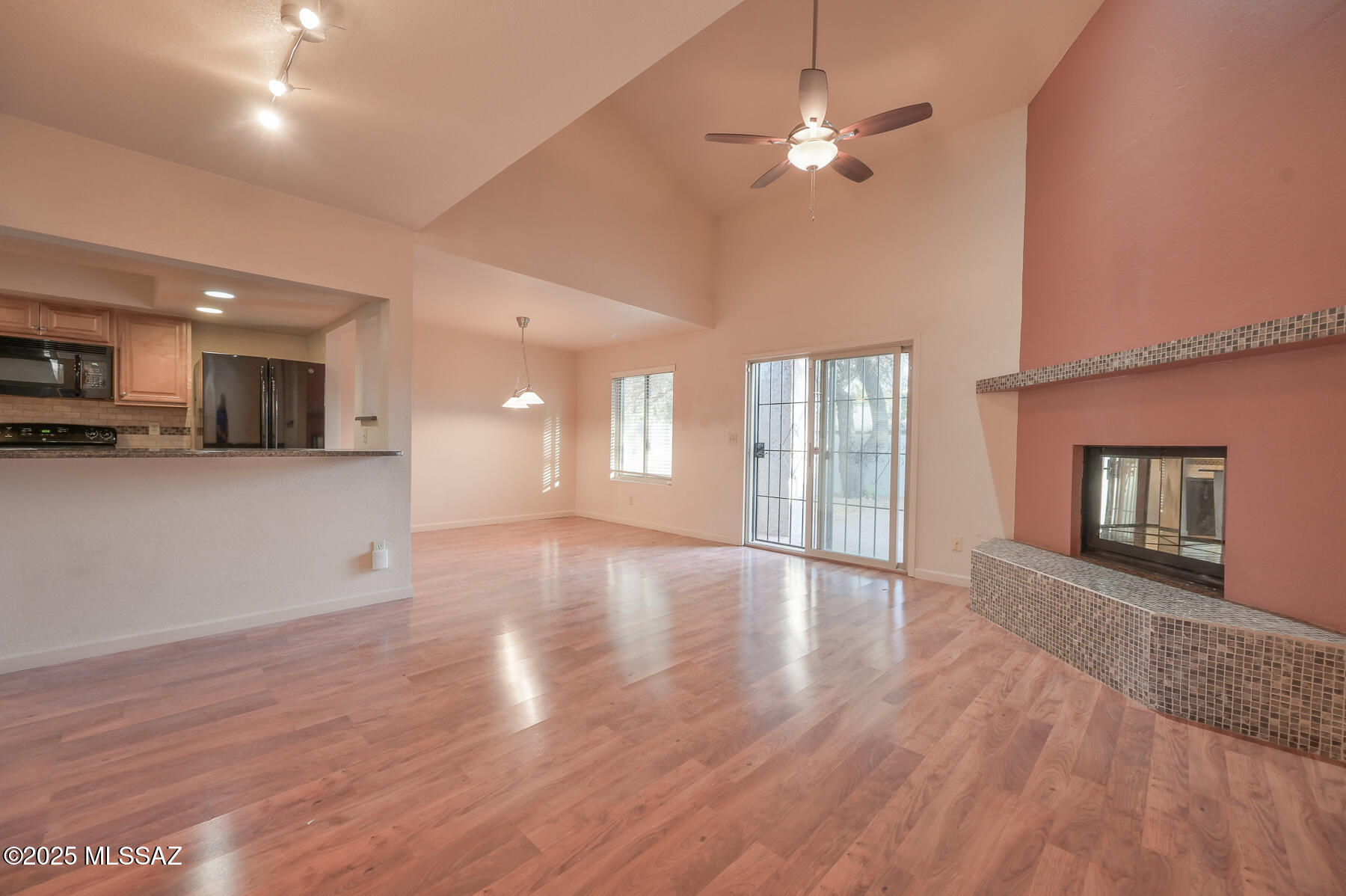 3472 N Richland Drive