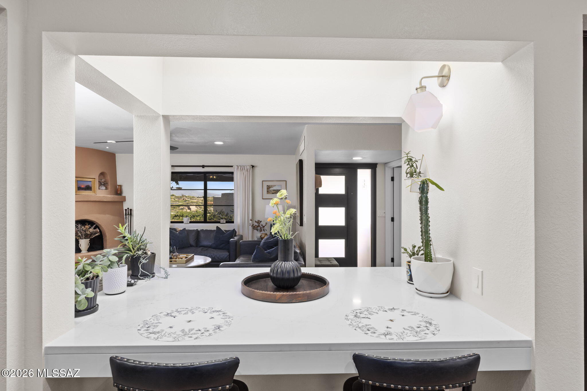 5091 N Camino De La Cumbre
