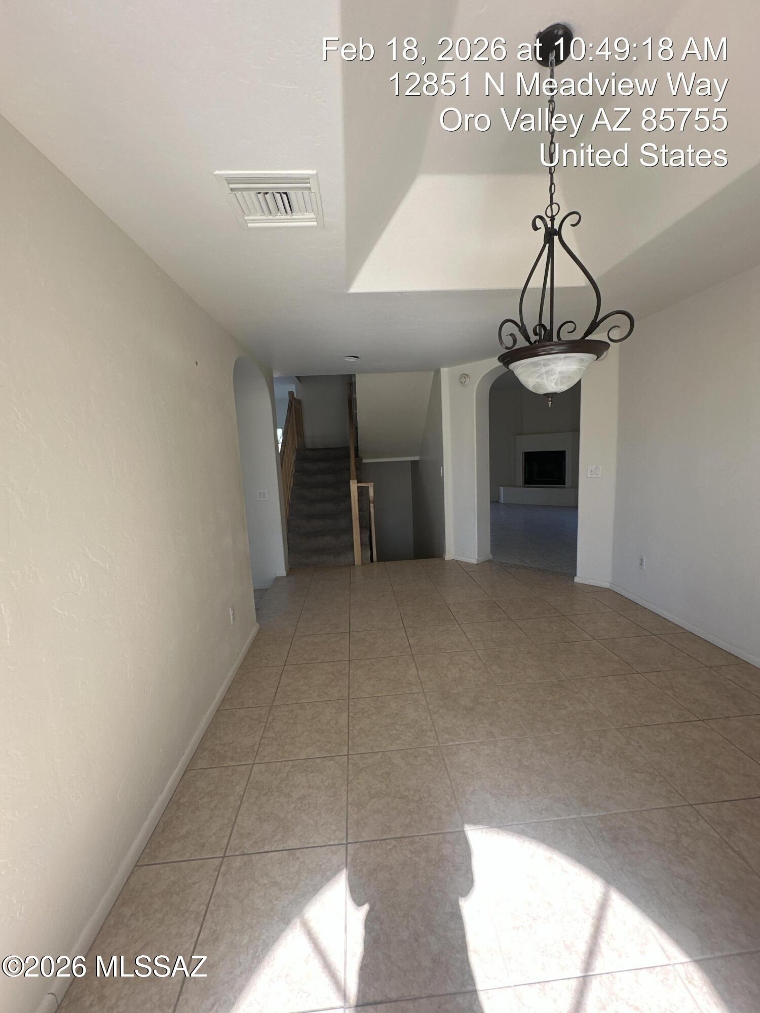 12851 N Meadview Way