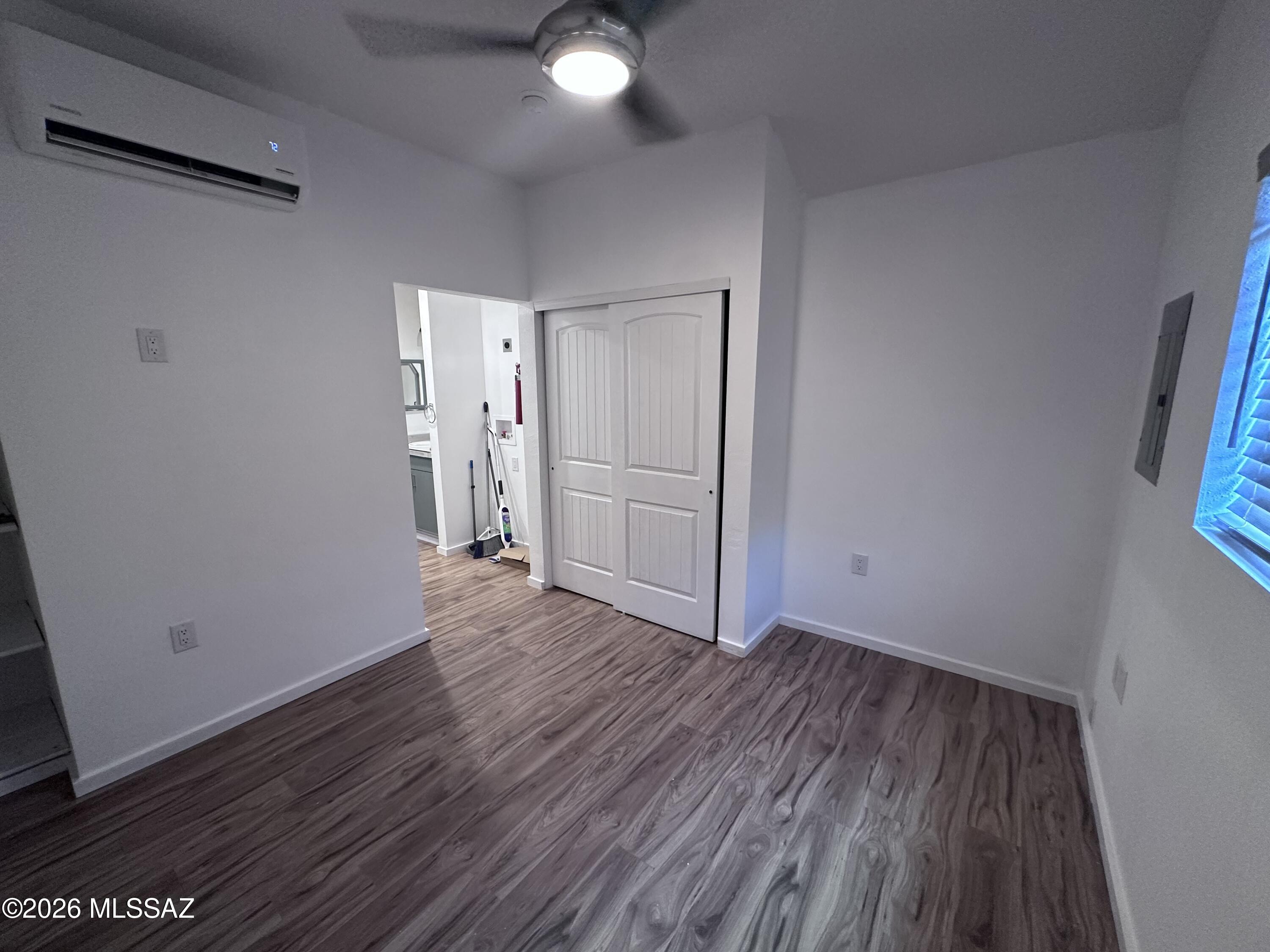 Mescal Lakes - Residential