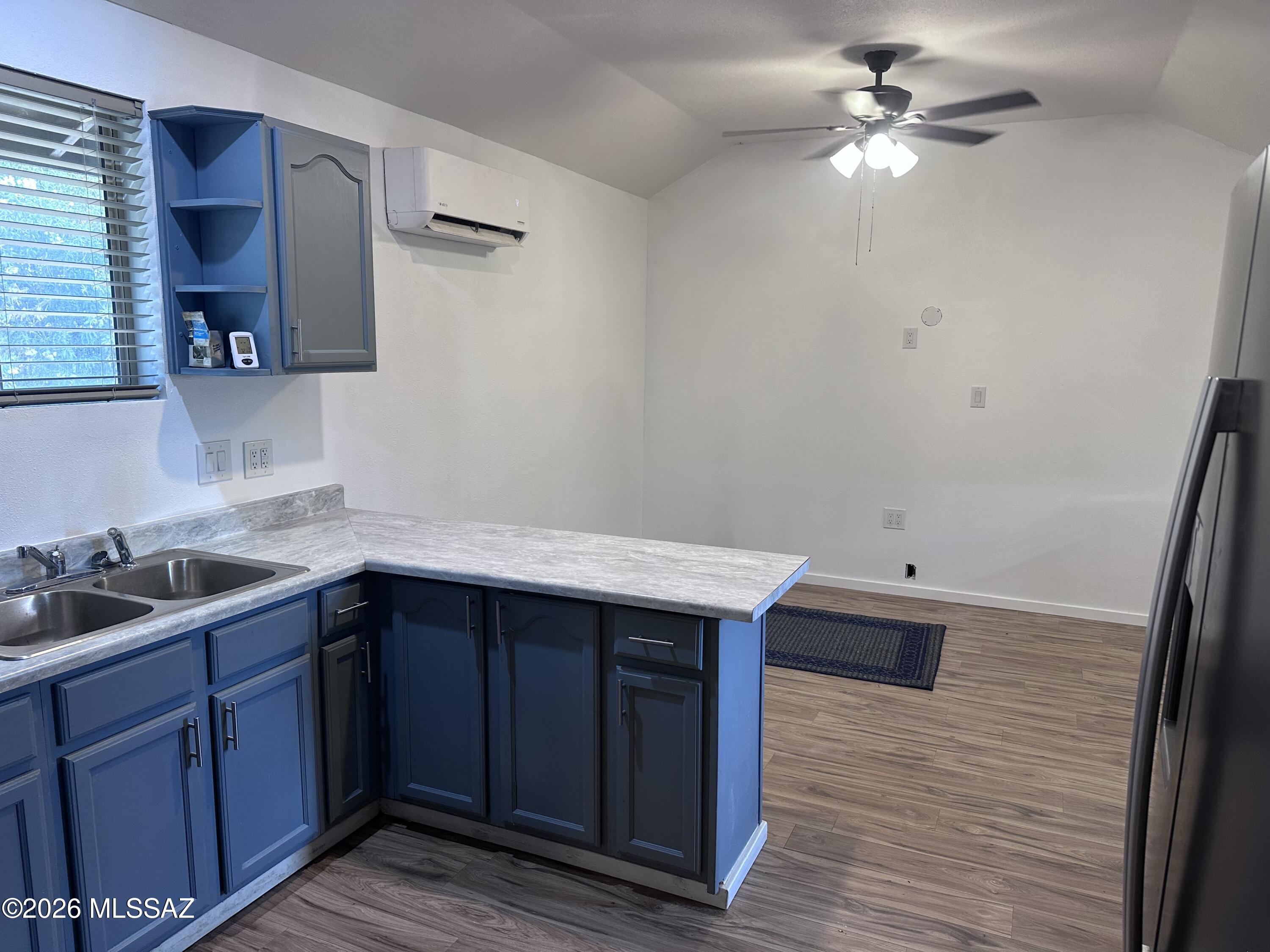 Mescal Lakes - Residential