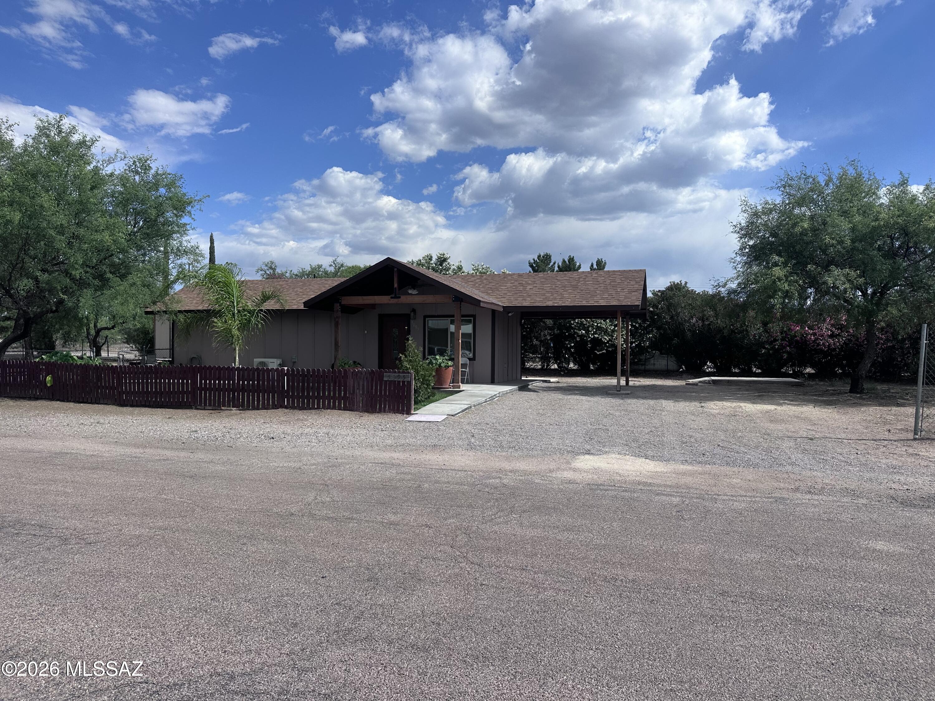 Mescal Lakes - Residential