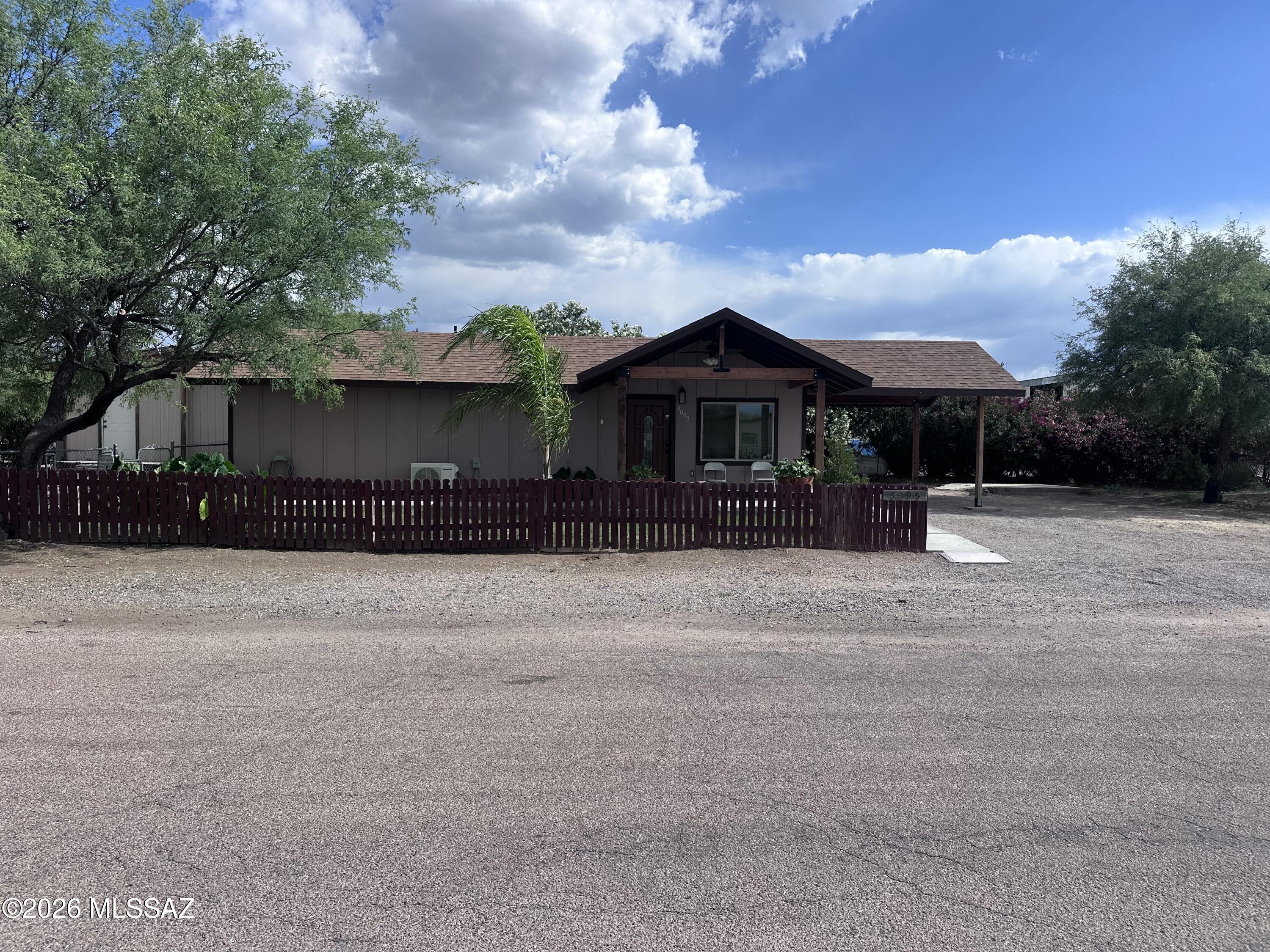 Mescal Lakes - Residential