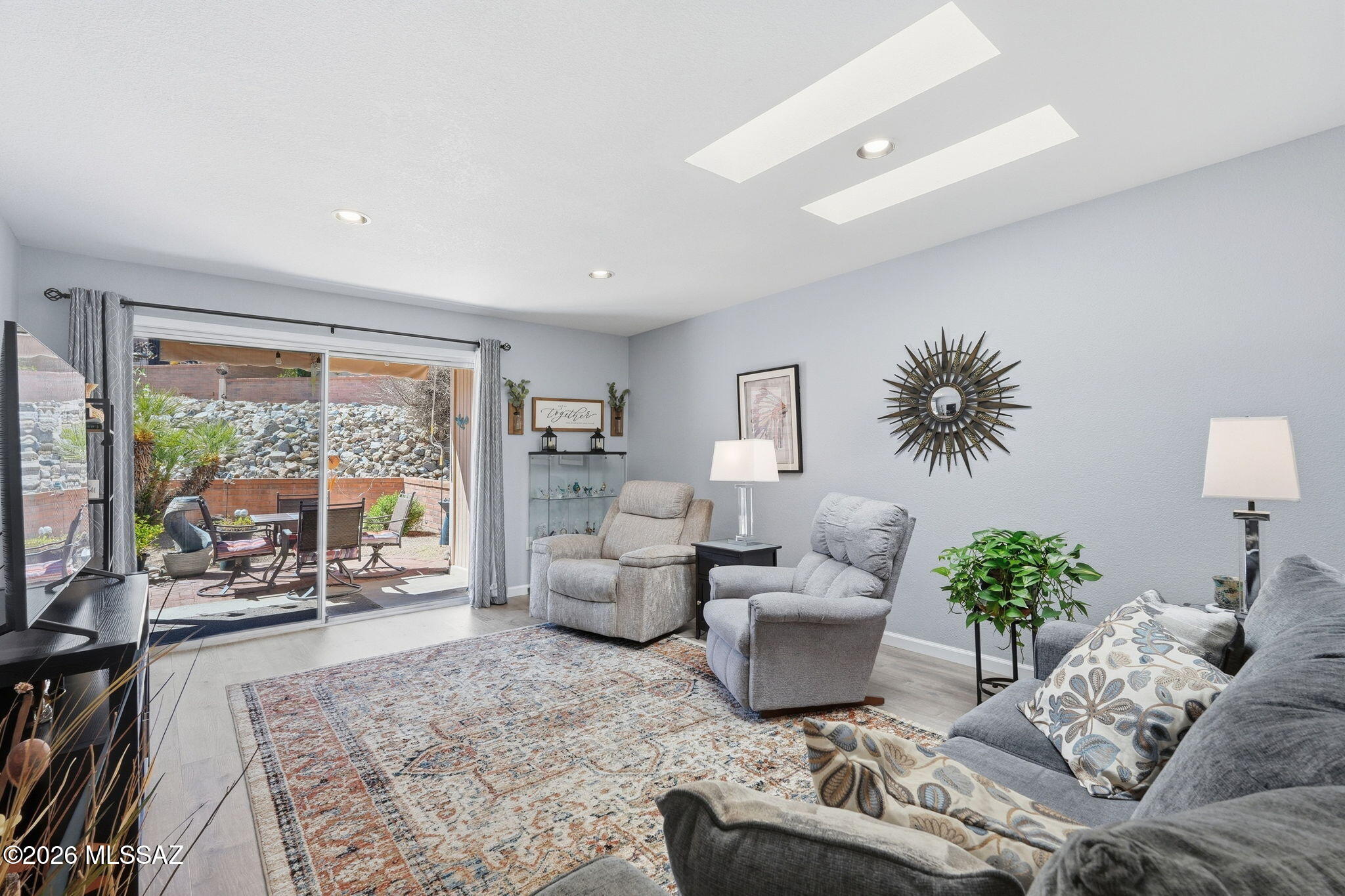 921 W Via Del Pardillo