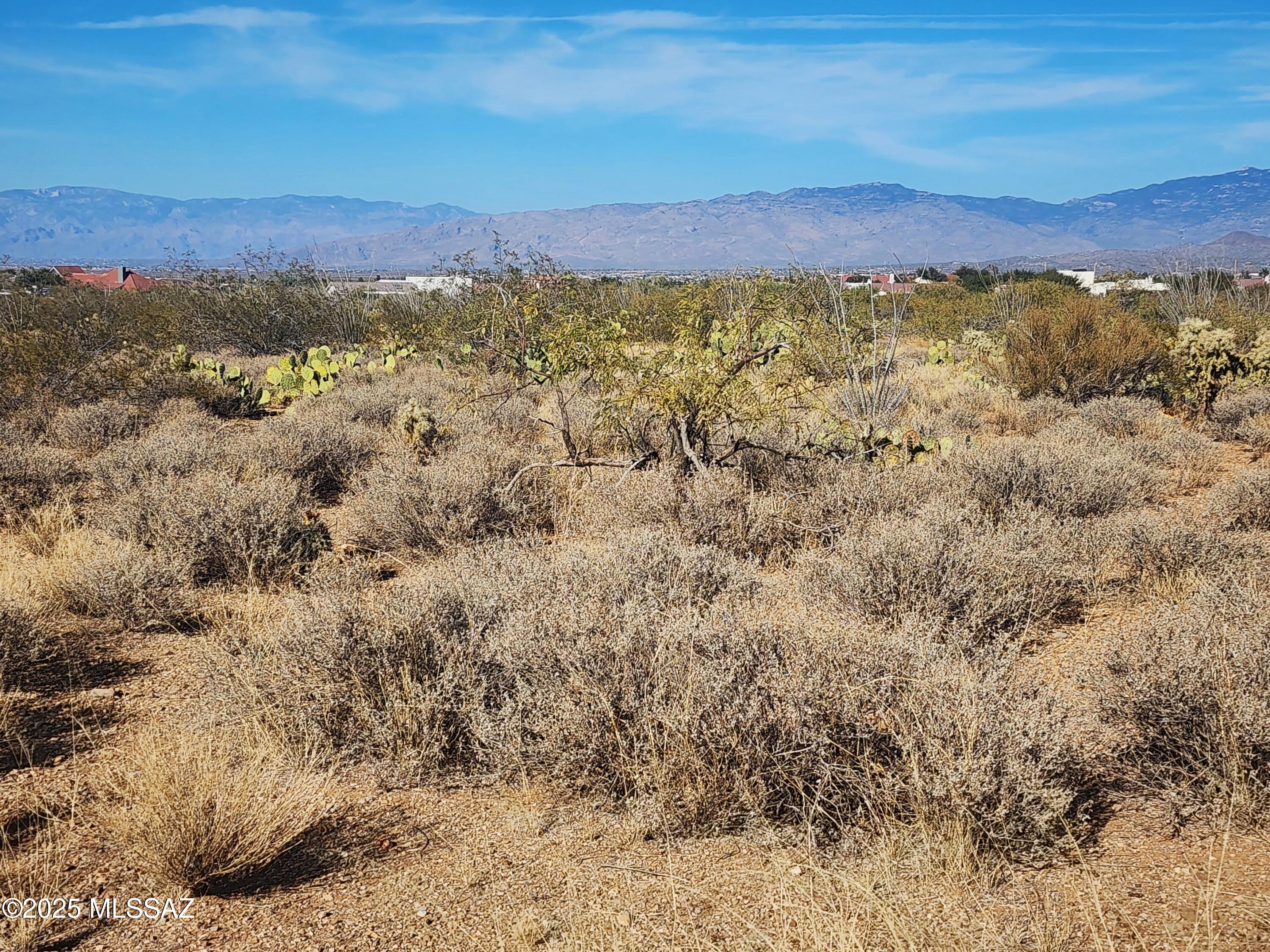 New Tucson Unit NO. 28 - Land
