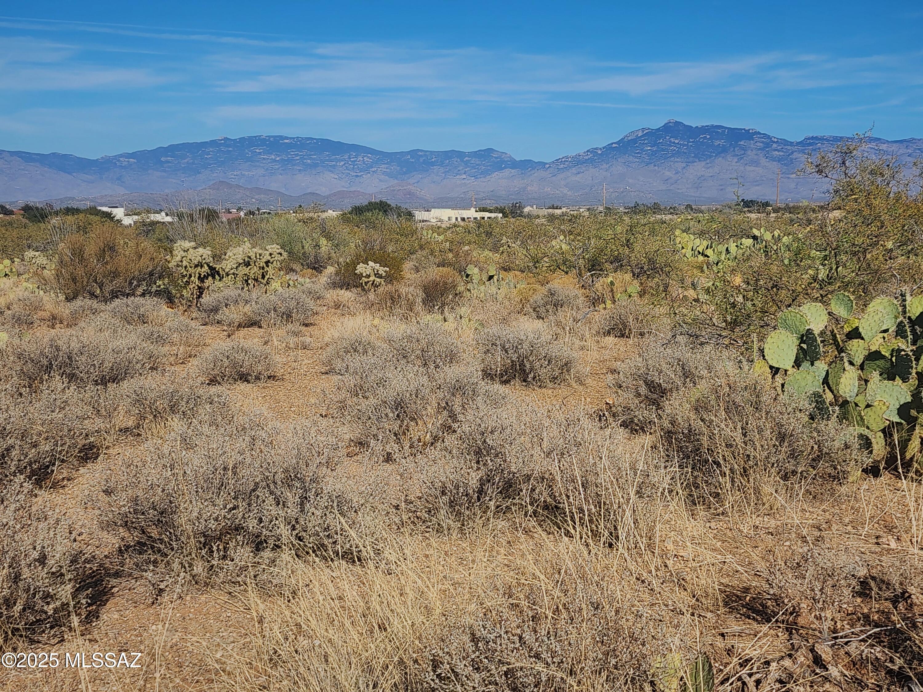 New Tucson Unit NO. 28 - Land