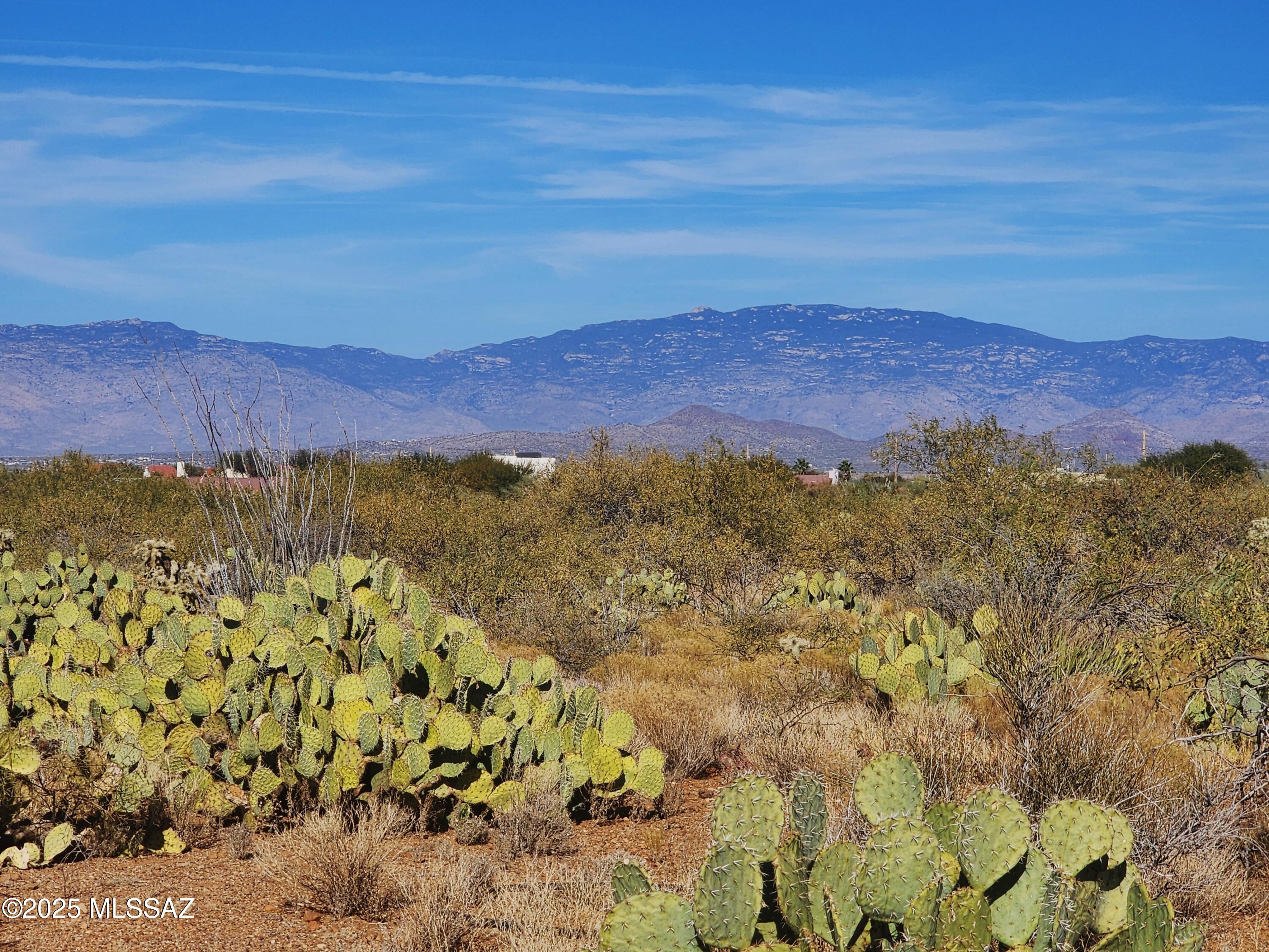 New Tucson Unit NO. 28 - Land
