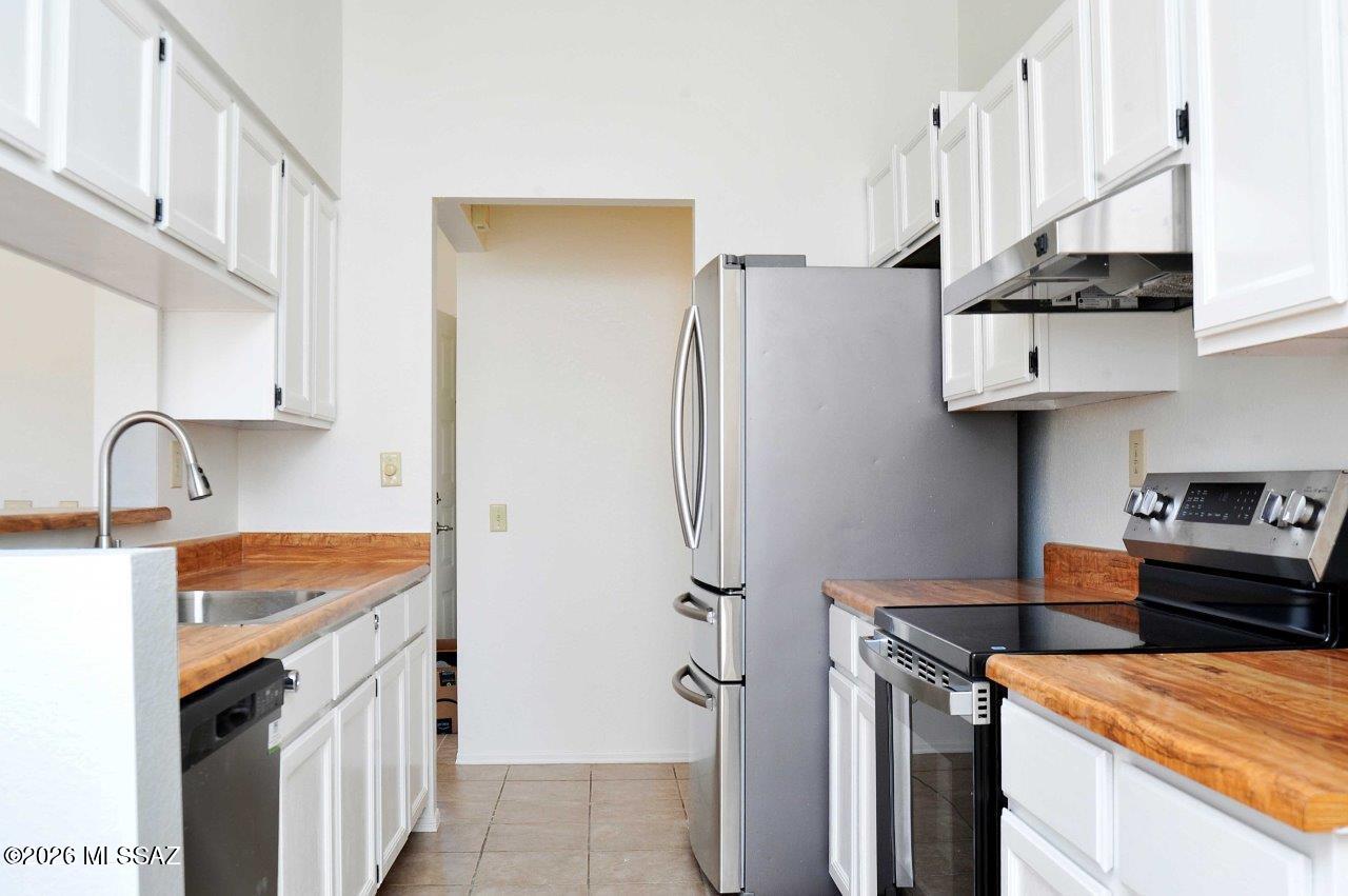 5241 W Eaglestone Loop