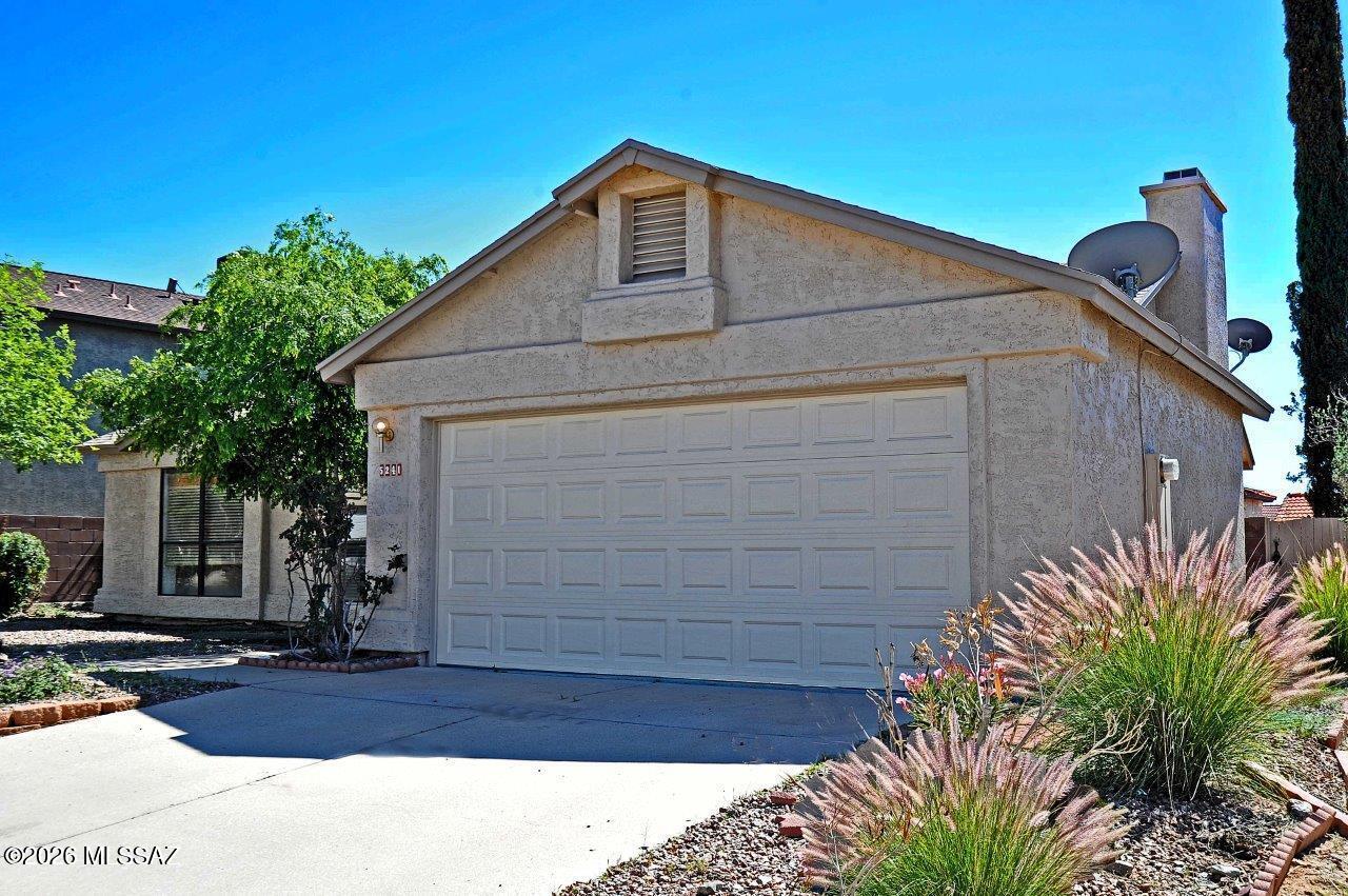 5241 W Eaglestone Loop