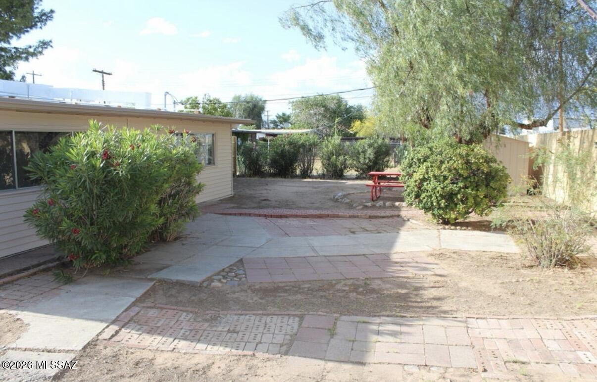 Craycroft Terrace - Residential