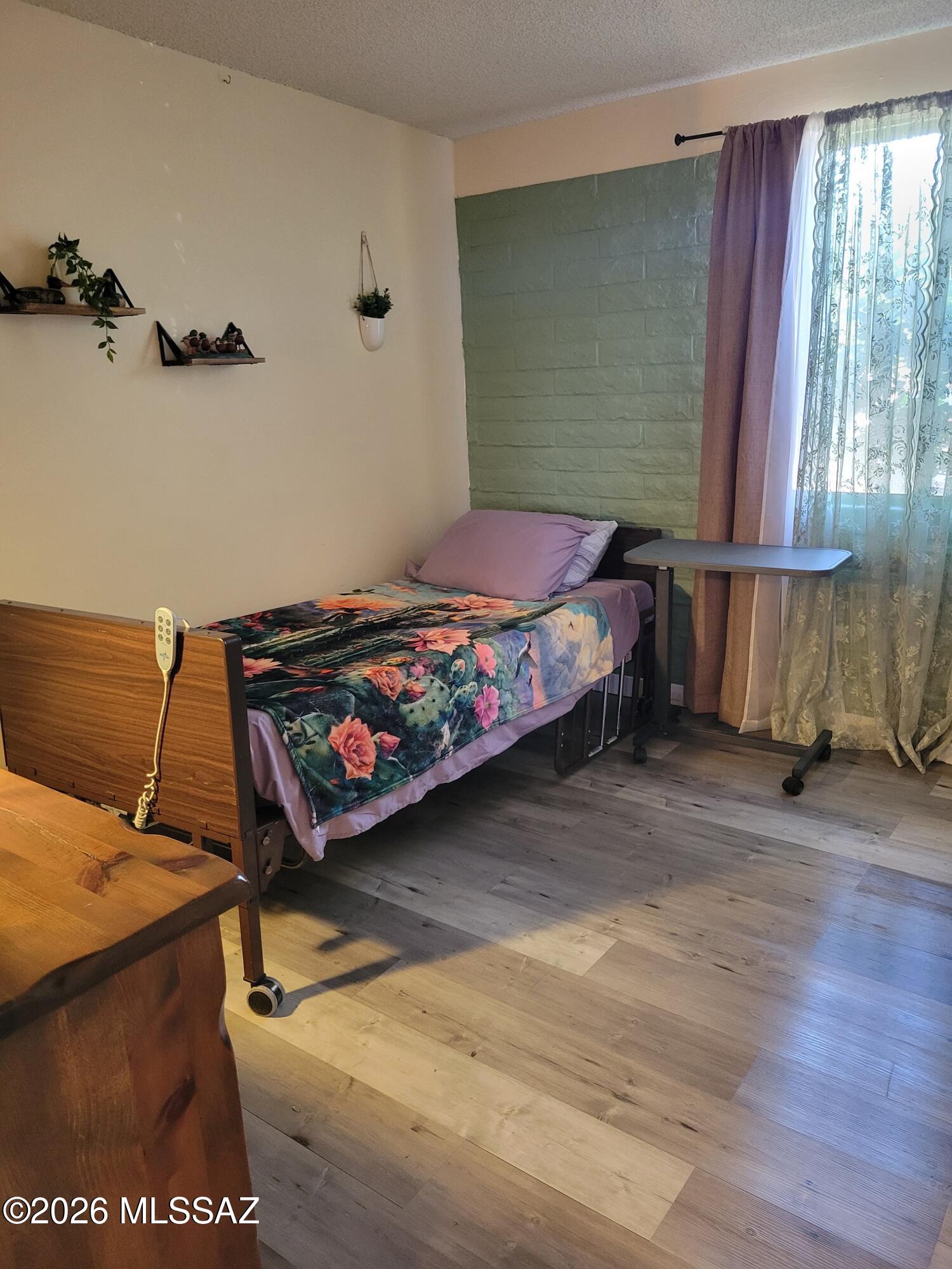 Pine Grove (428-476) - Residential