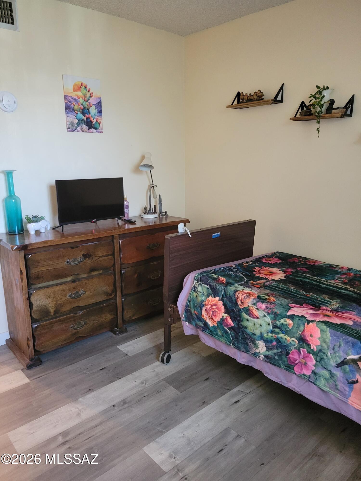 Pine Grove (428-476) - Residential