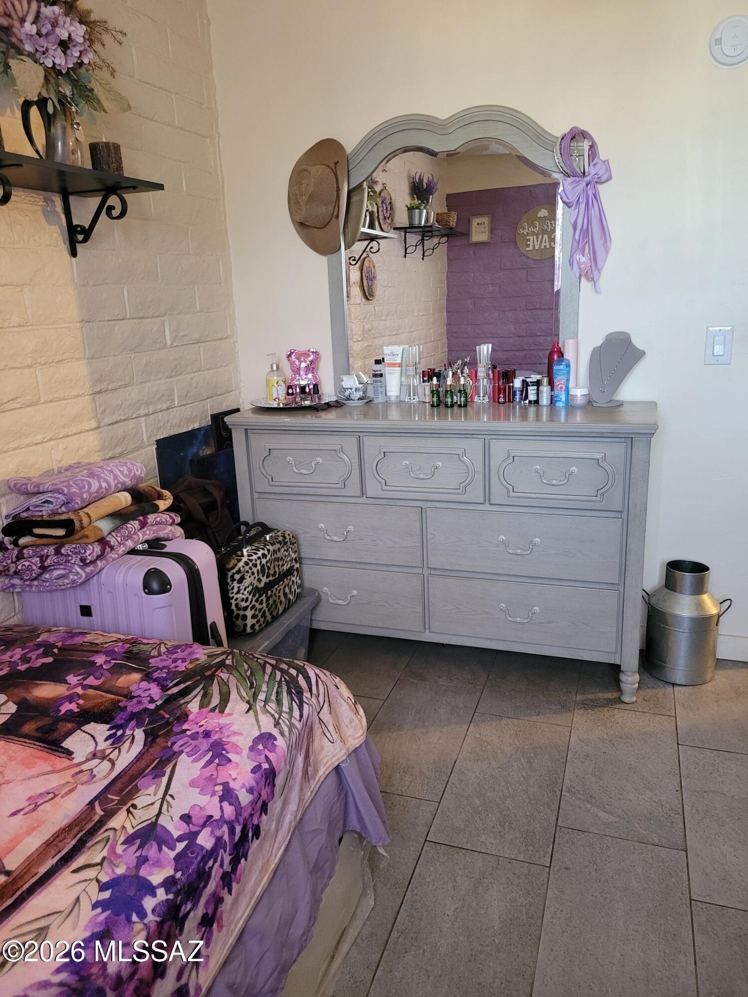 Pine Grove (428-476) - Residential