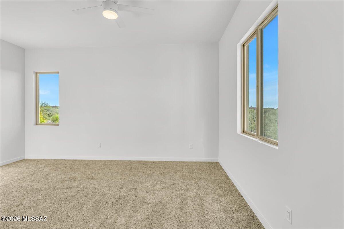 Coyote Creek (1-395) - Residential
