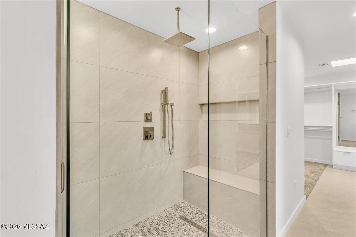 Coyote Creek (1-395) - Residential