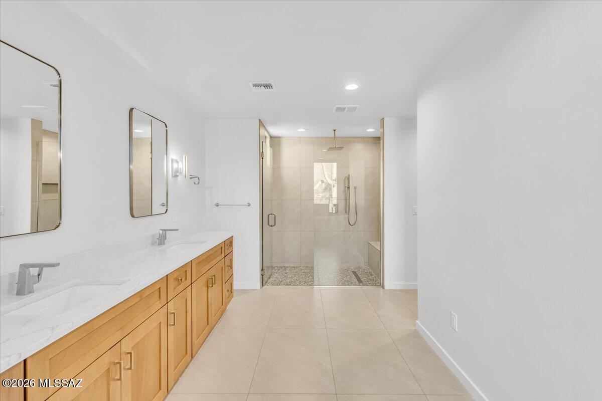Coyote Creek (1-395) - Residential