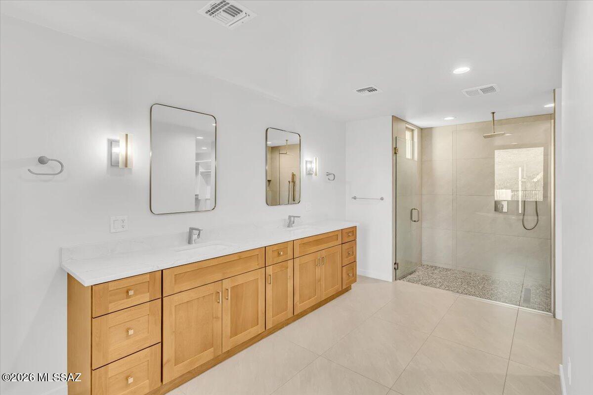 Coyote Creek (1-395) - Residential