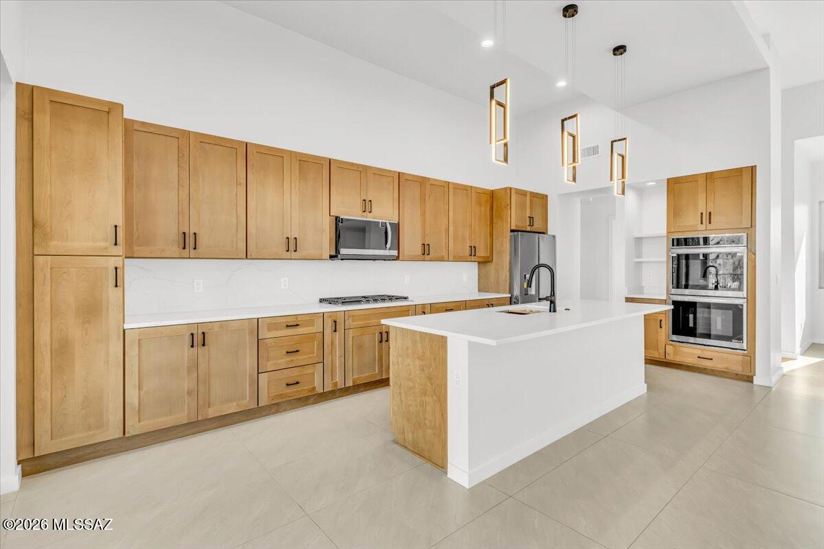 Coyote Creek (1-395) - Residential