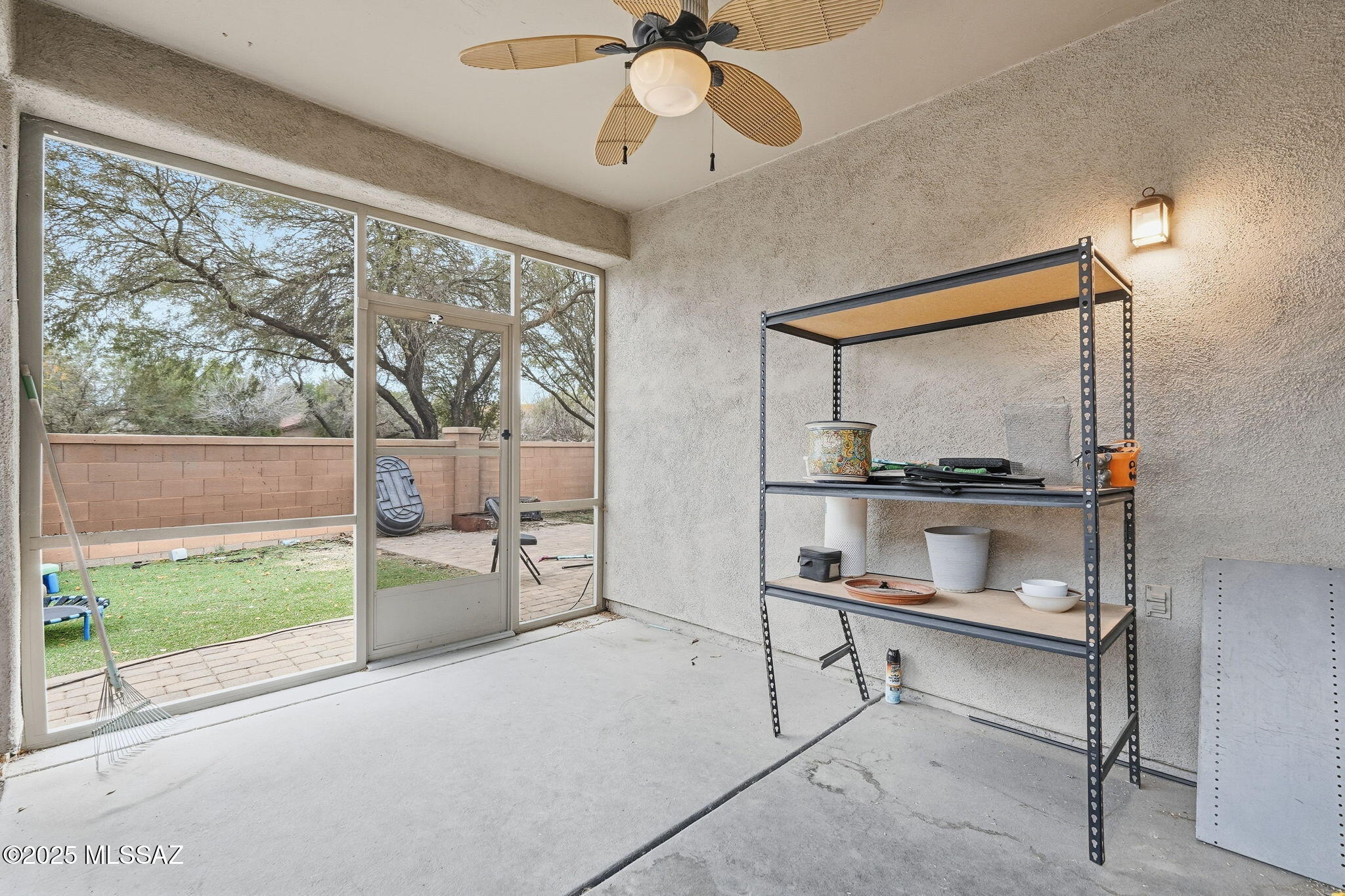 Presidio Del Flores II (1-108) - Residential