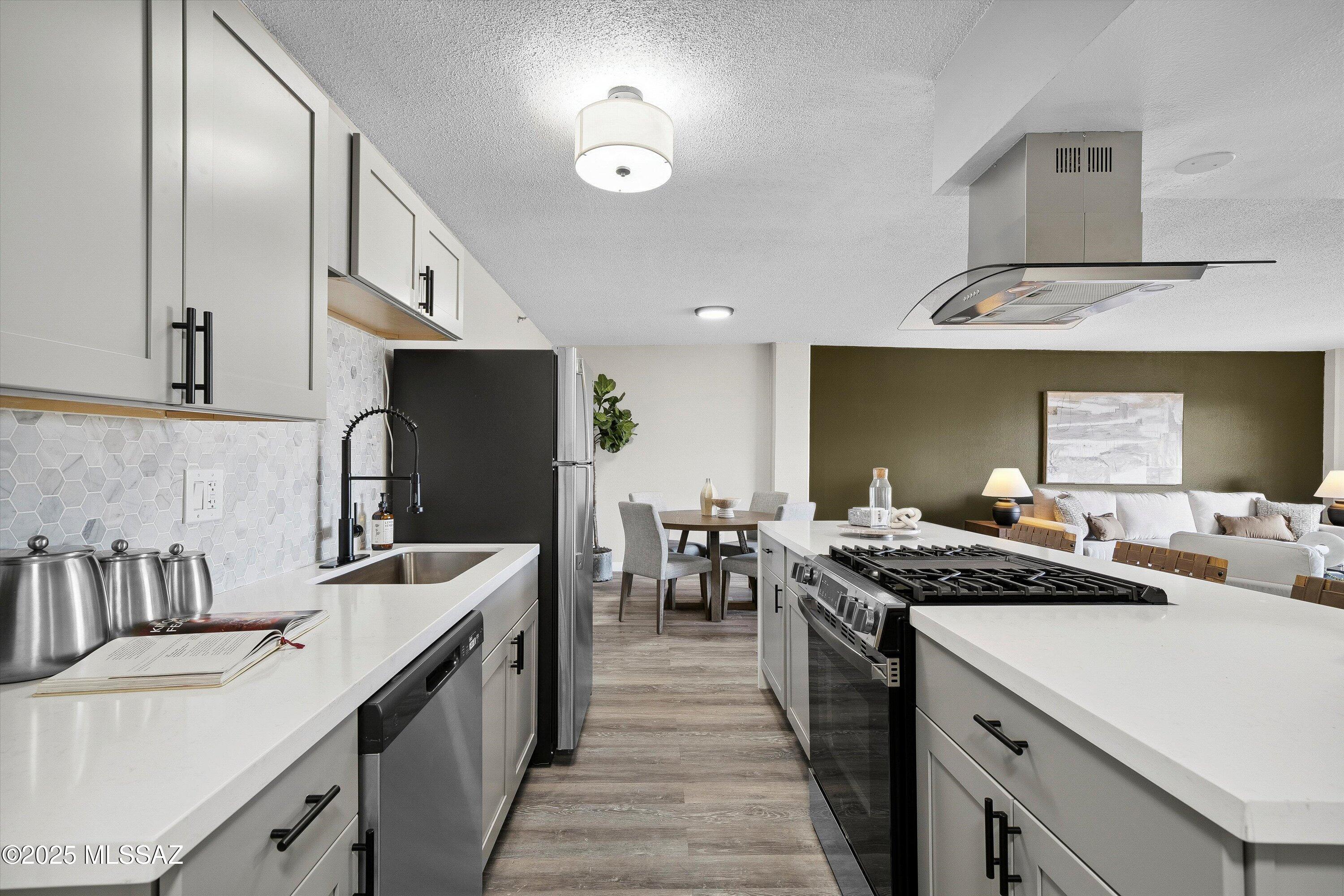 425 W Paseo Redondo Drive 3D