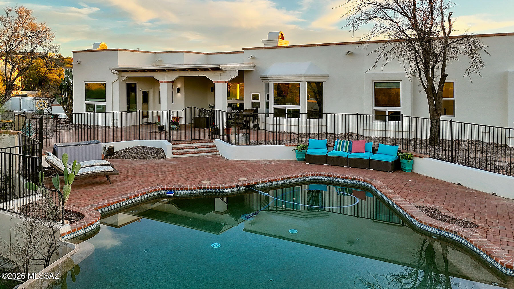 9771 E Vista Montanas