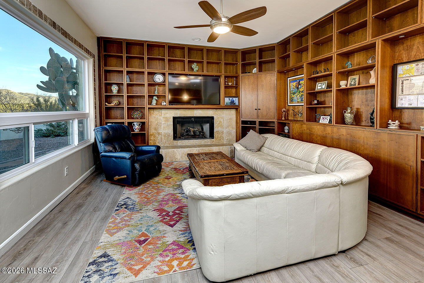 9771 E Vista Montanas