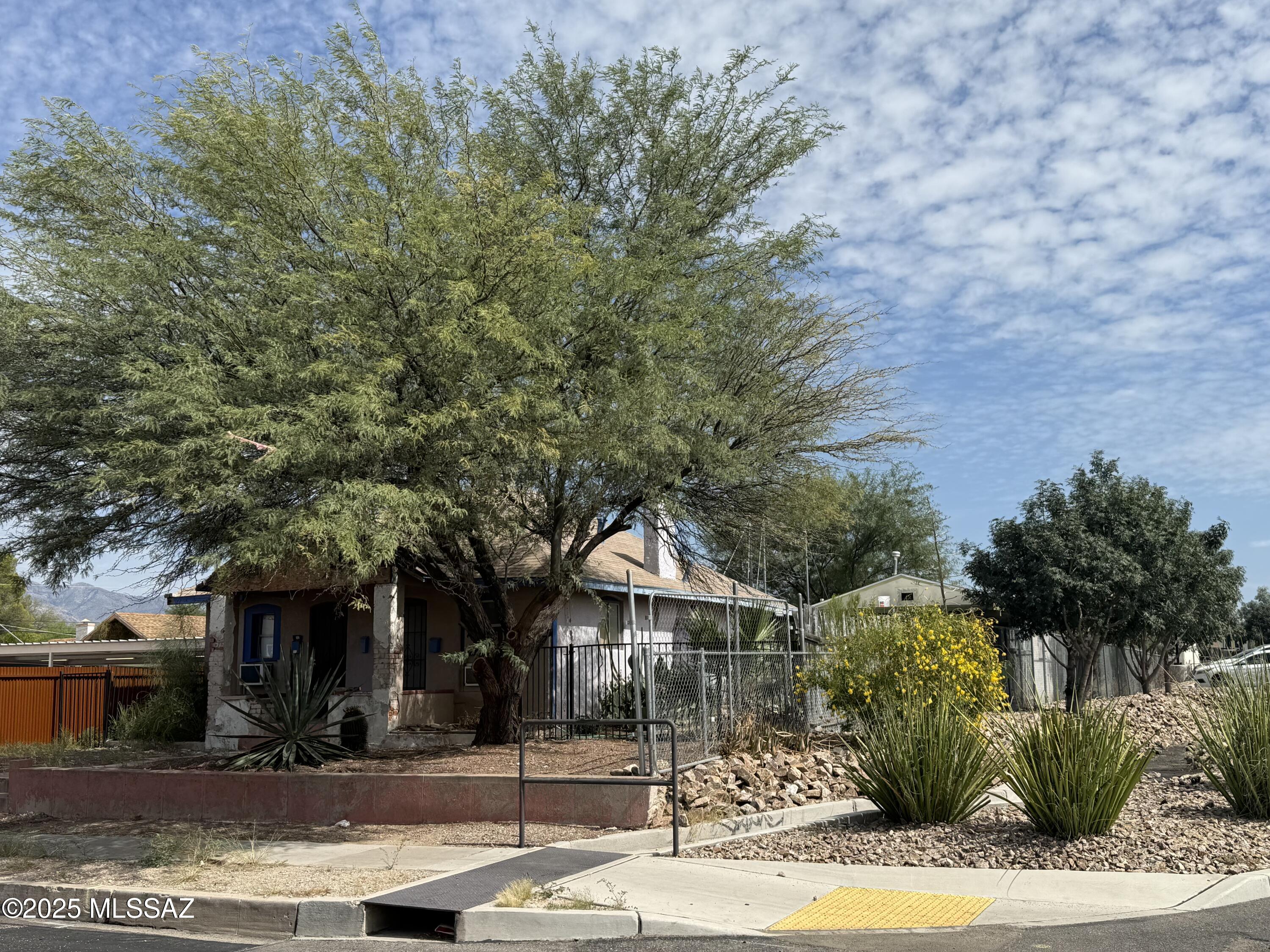 Feldmans Add - Residential Income