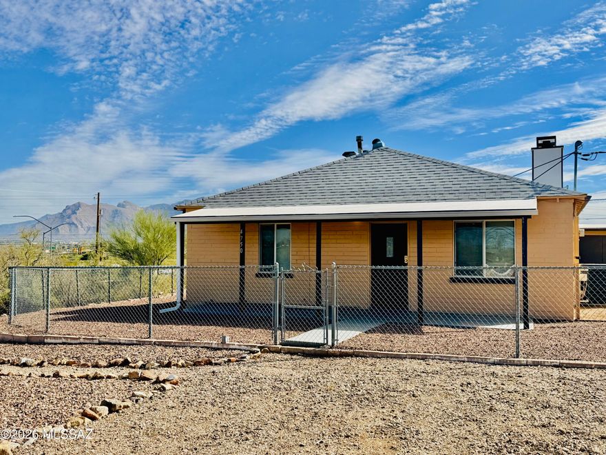 Adorable 2bed/2bath + Den Bungalow on Tucson's West Side. Nestled in the desert but close enough to hop on I-10 makes the location super convenient! Enjoy winters using the cozy living room and cool breezy nights in the Arizona Room located off the den. Polished concrete floors throughout with Saltillo tile in the spacious kitchen, den and bathroom. Large covered parking for 2 to keep your vehicles shady with additional lot space to spare. Mountain and desert views make this quaint spot a must see!
