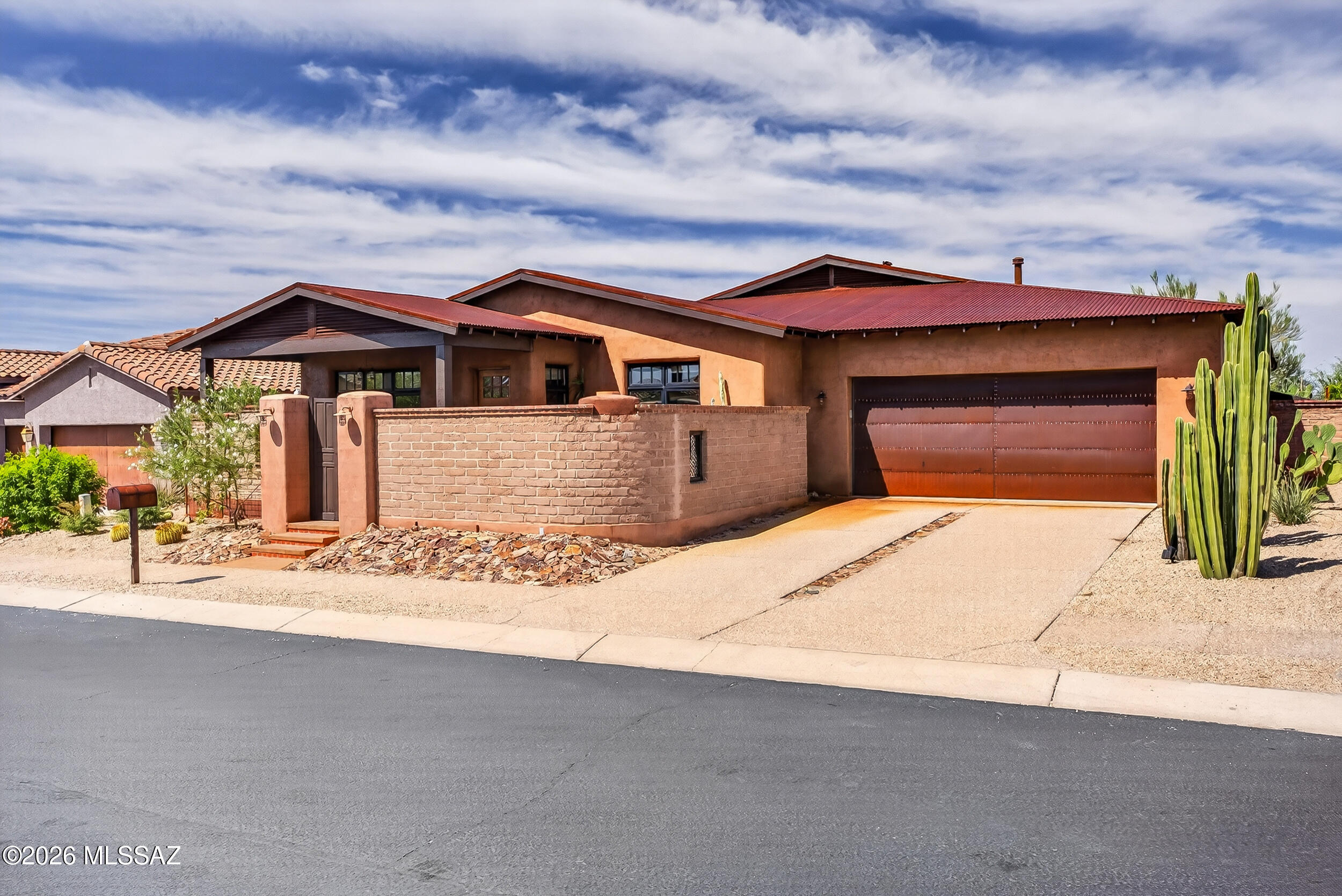 11599 N Adobe Village Place